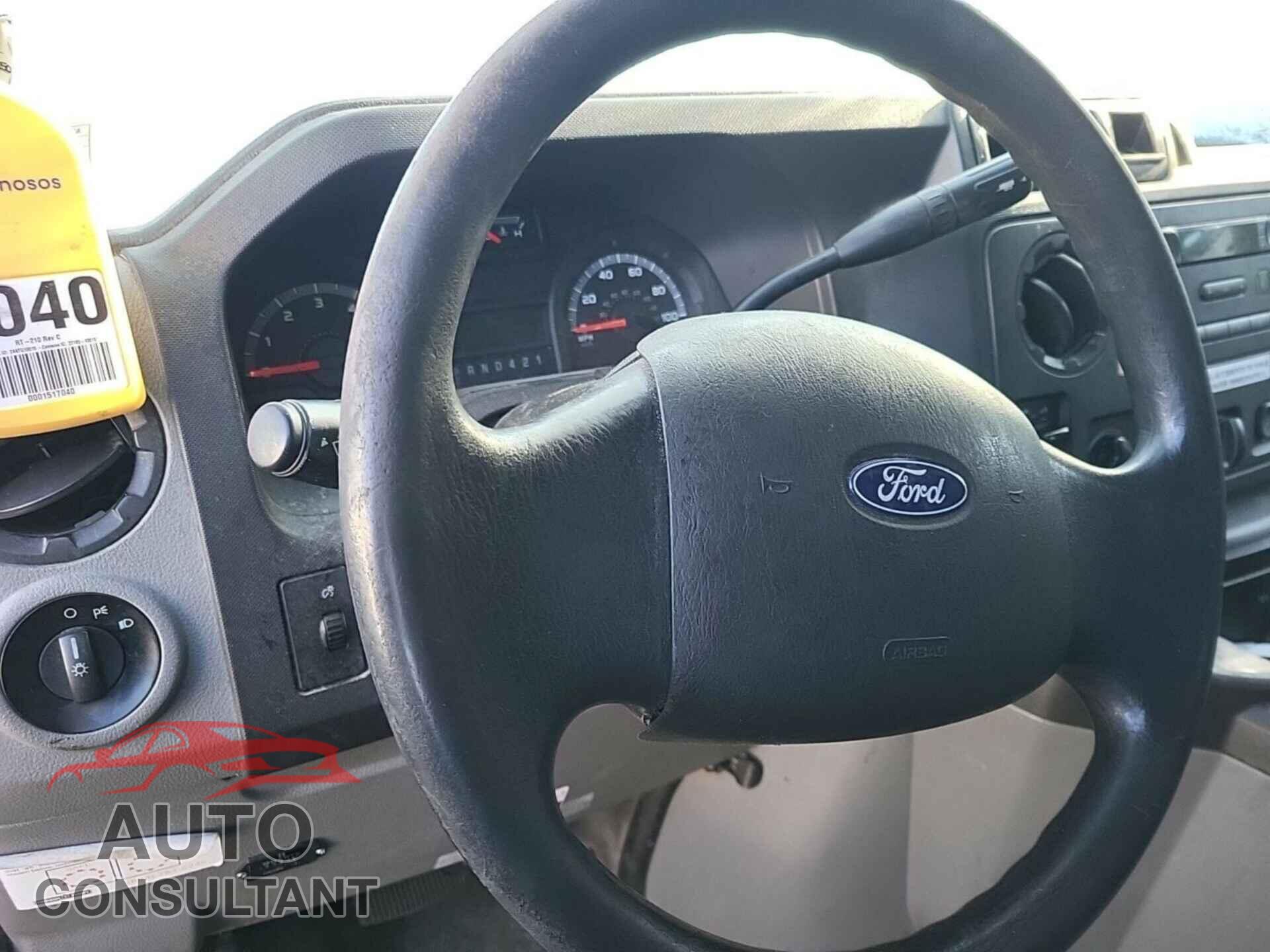 FORD ECONOLINE 2018 - 1FDXE4FS2JDC18916