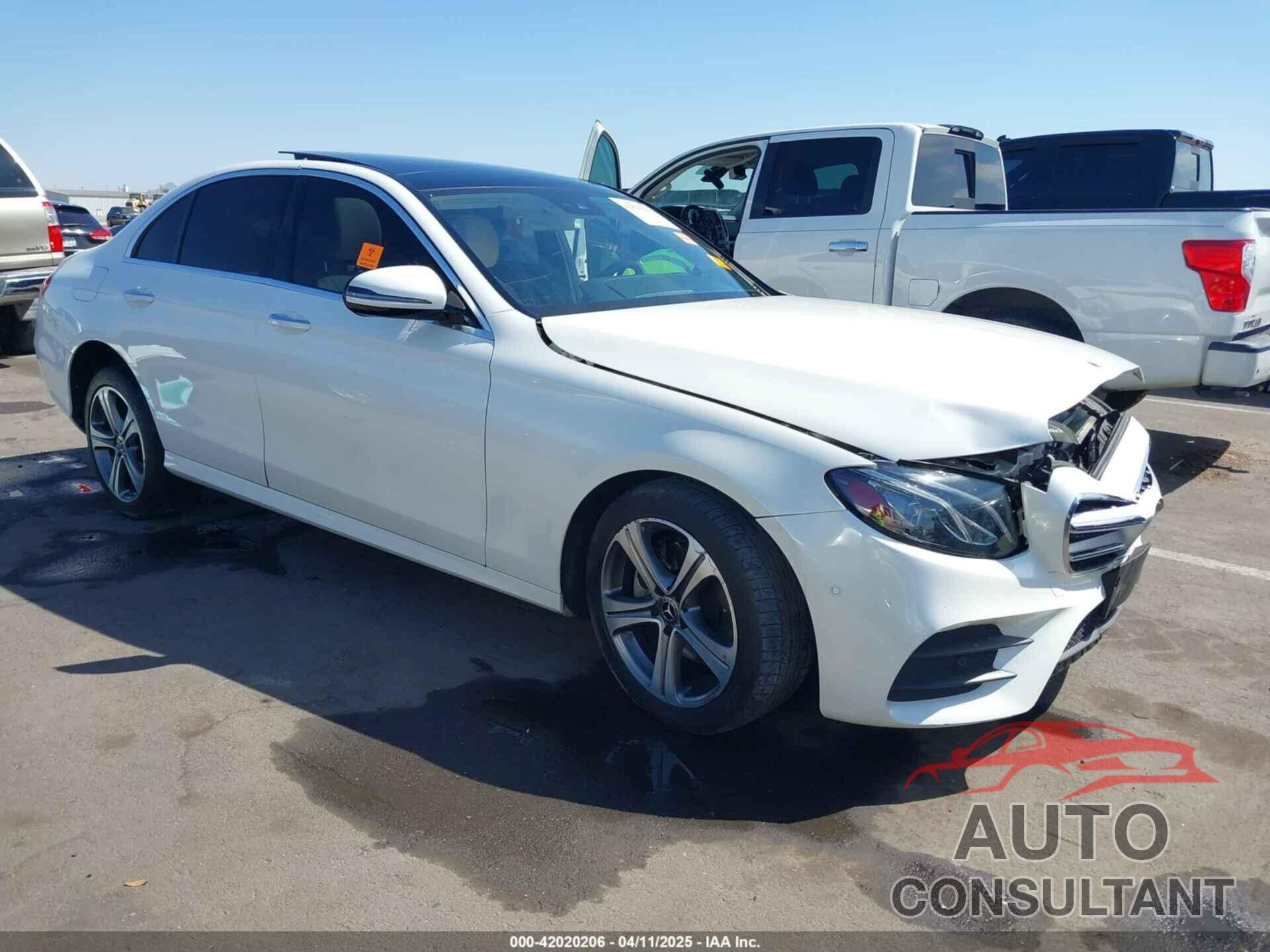 MERCEDES-BENZ E 300 2018 - WDDZF4KB5JA367649