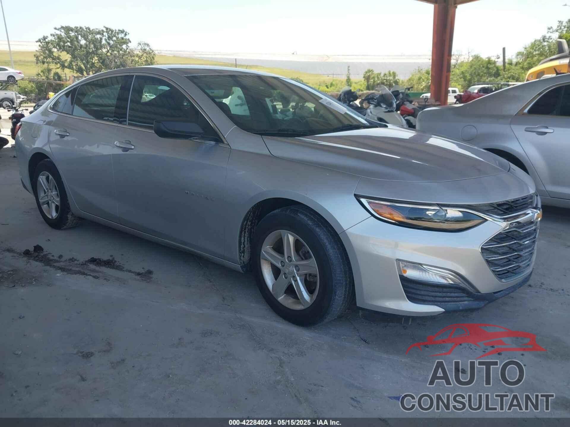CHEVROLET MALIBU 2021 - 1G1ZC5ST6MF029808