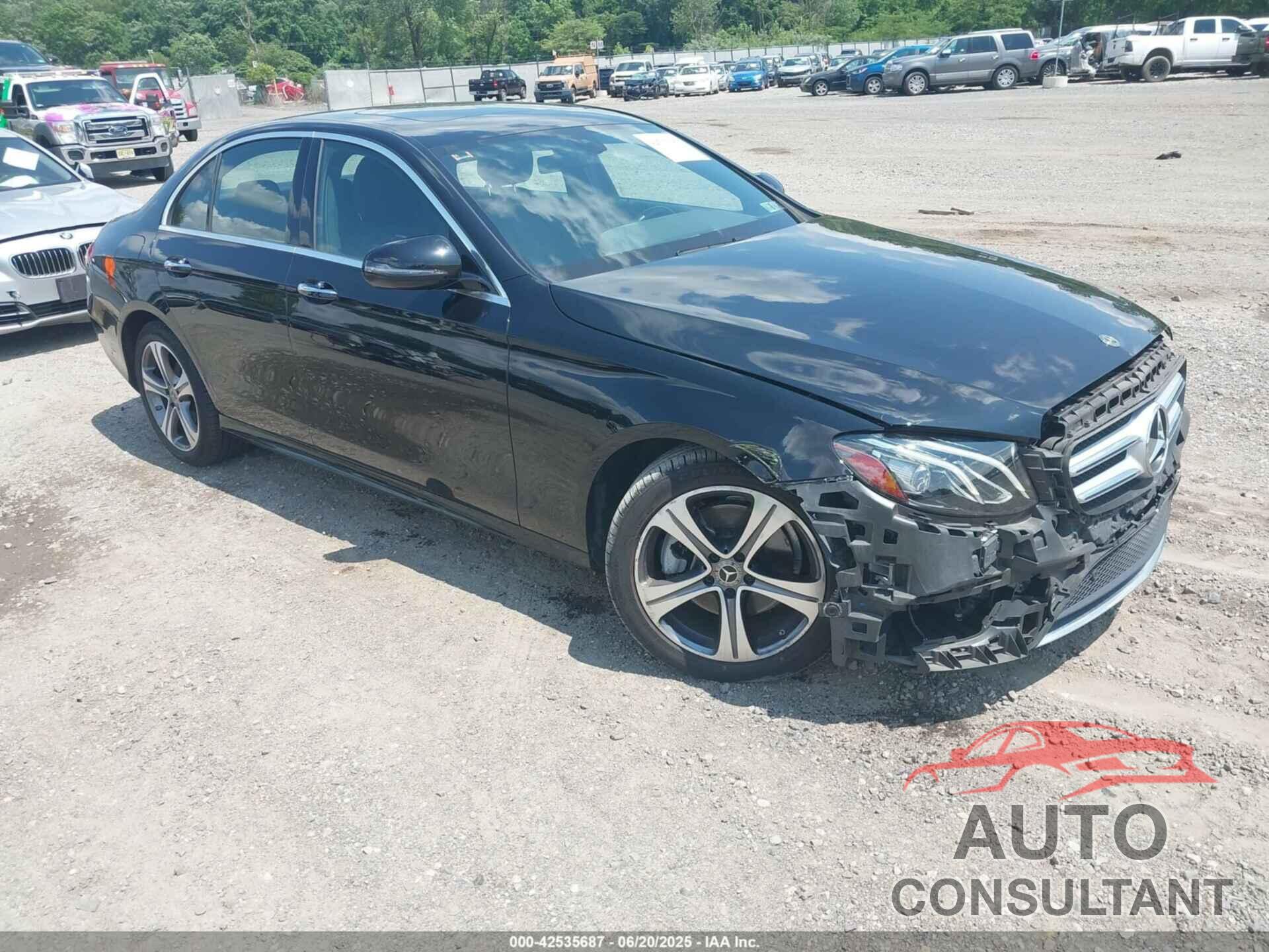 MERCEDES-BENZ E 300 2018 - WDDZF4KB0JA394337