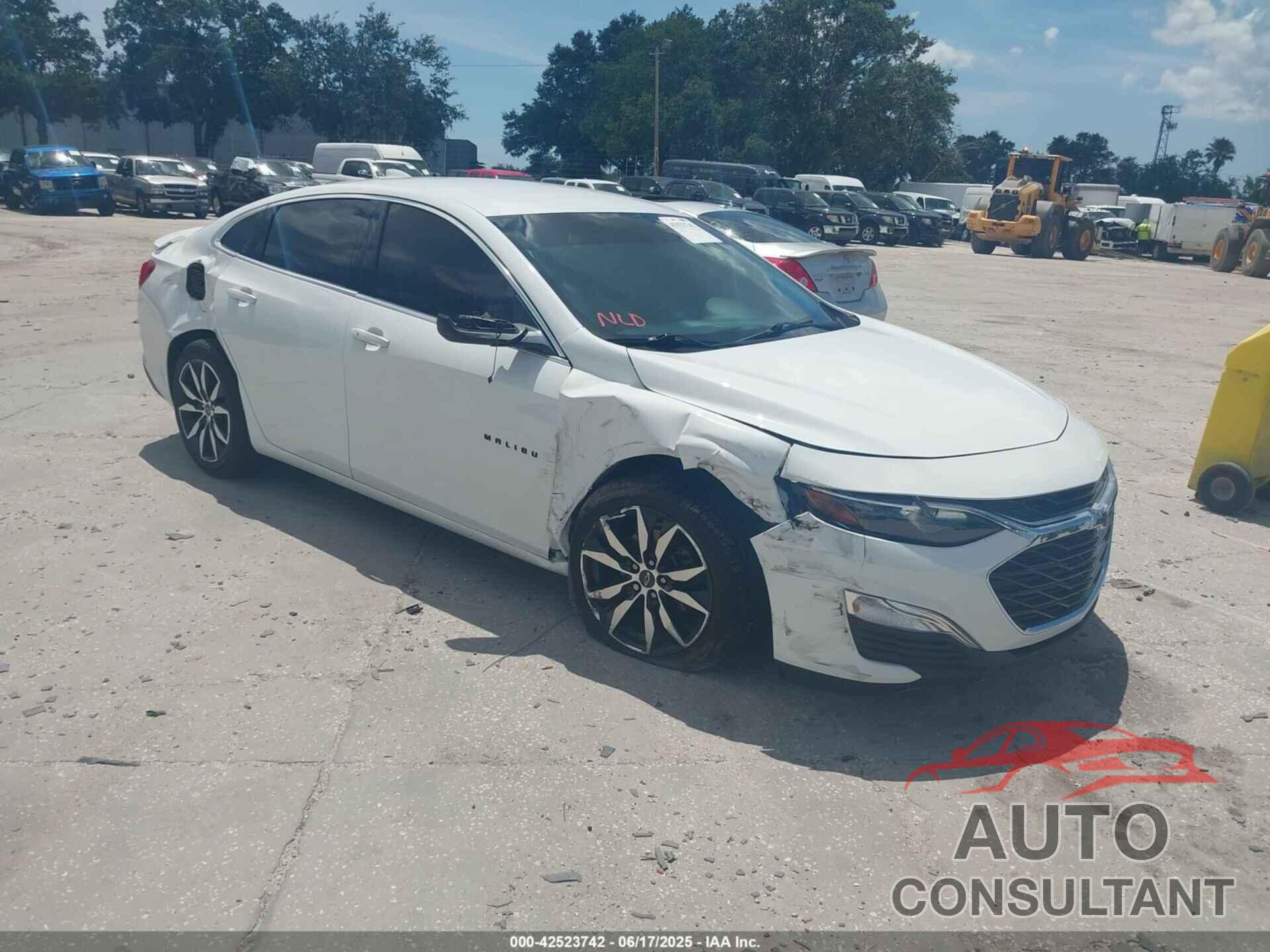 CHEVROLET MALIBU 2021 - 1G1ZG5STXMF039679