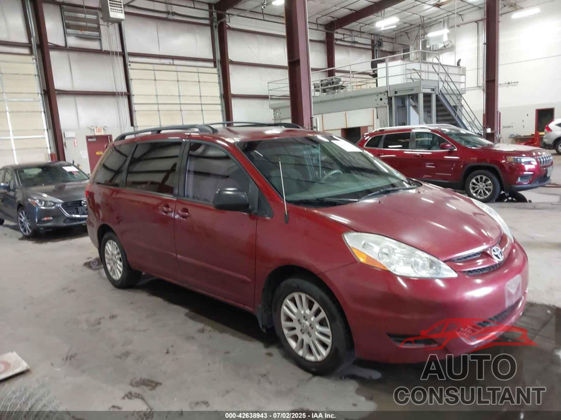 TOYOTA SIENNA 2010 - 5TDKK4CC1AS328767
