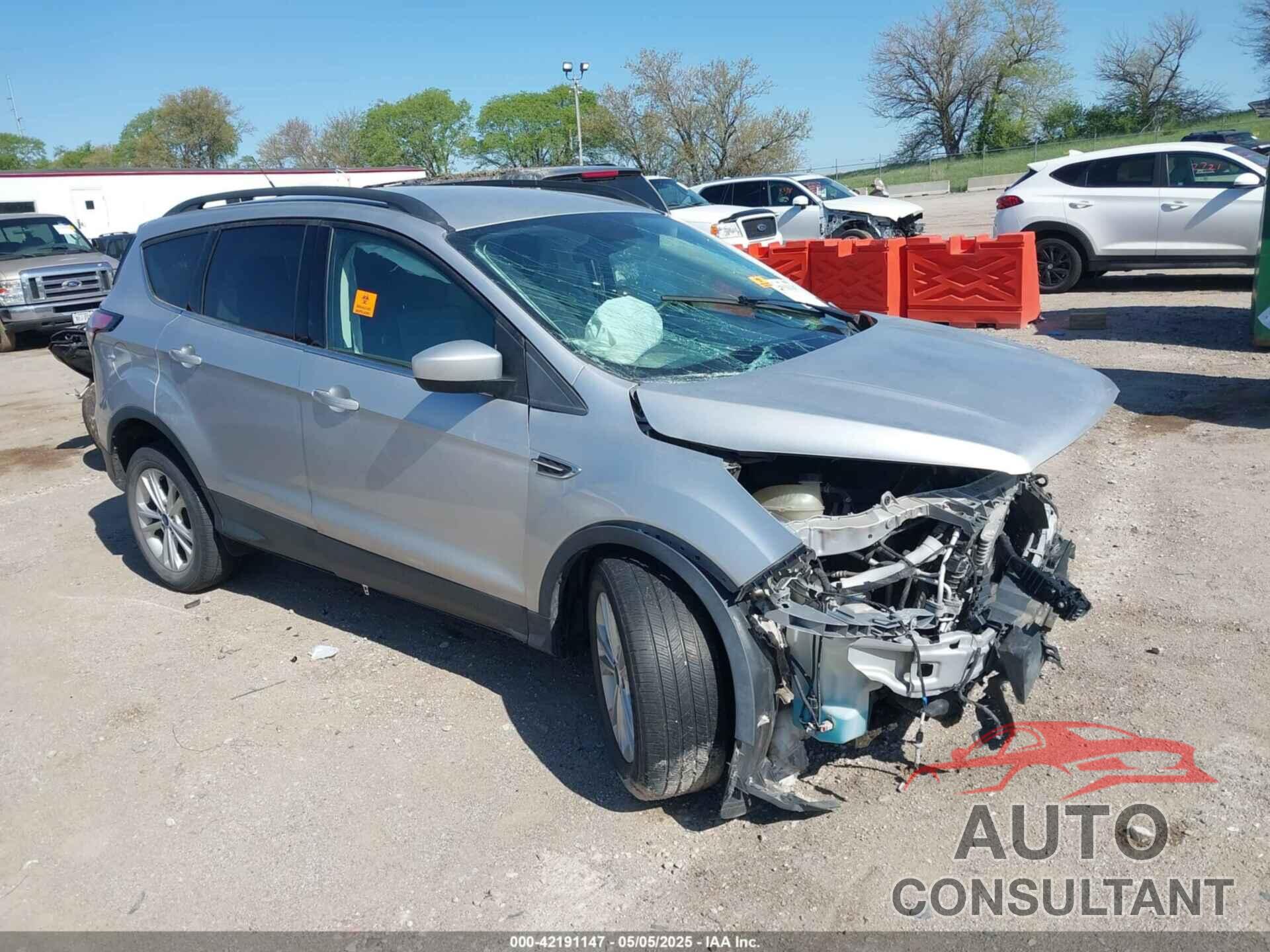 FORD ESCAPE 2018 - 1FMCU9GDXJUB15306