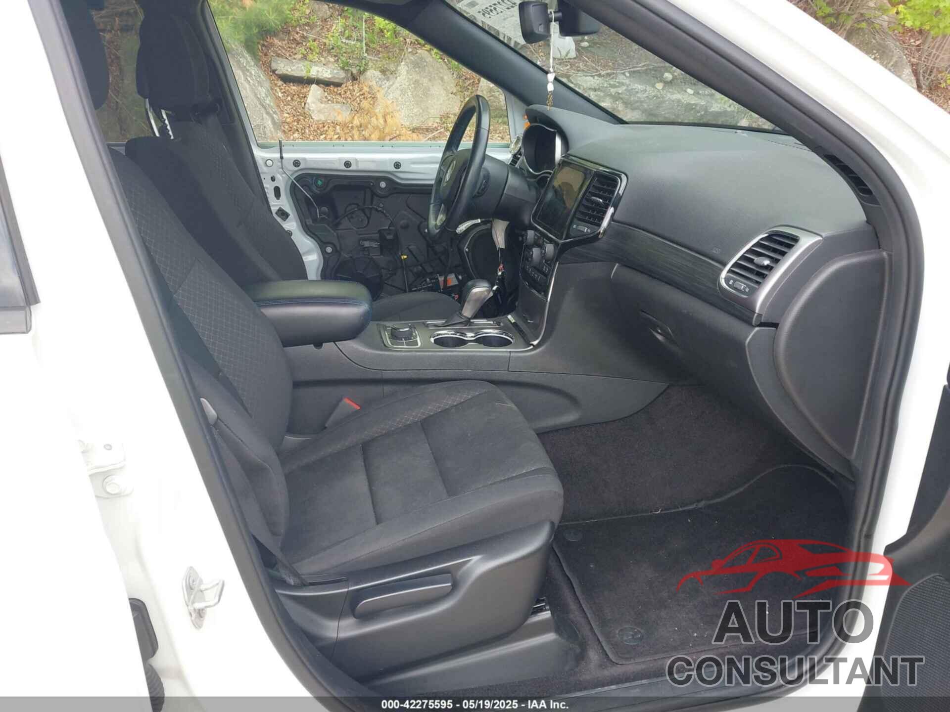 JEEP GRAND CHEROKEE 2019 - 1C4RJFAG8KC620471