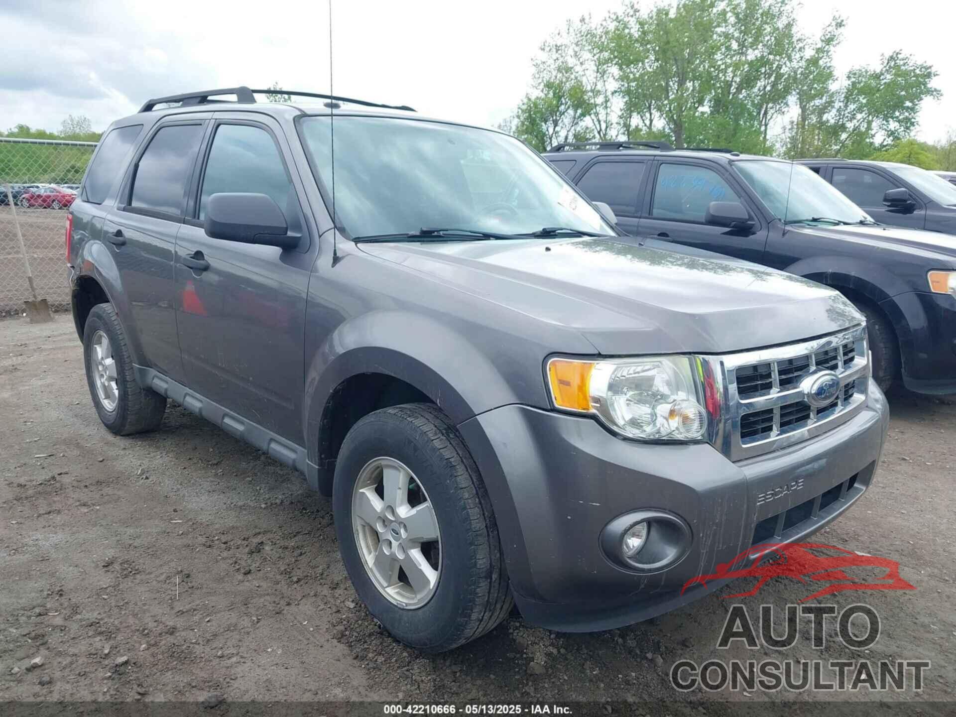 FORD ESCAPE 2009 - 1FMCU03739KD07976