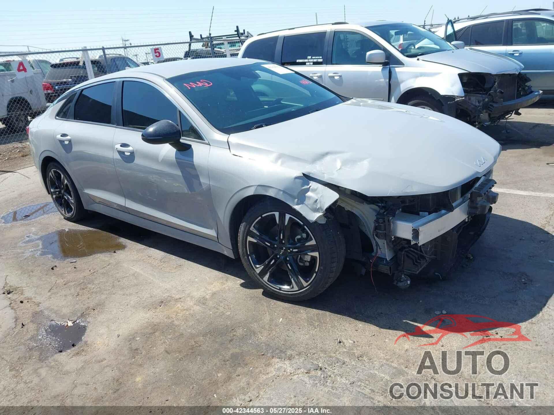 KIA K5 2022 - 5XXG64J21NG102059