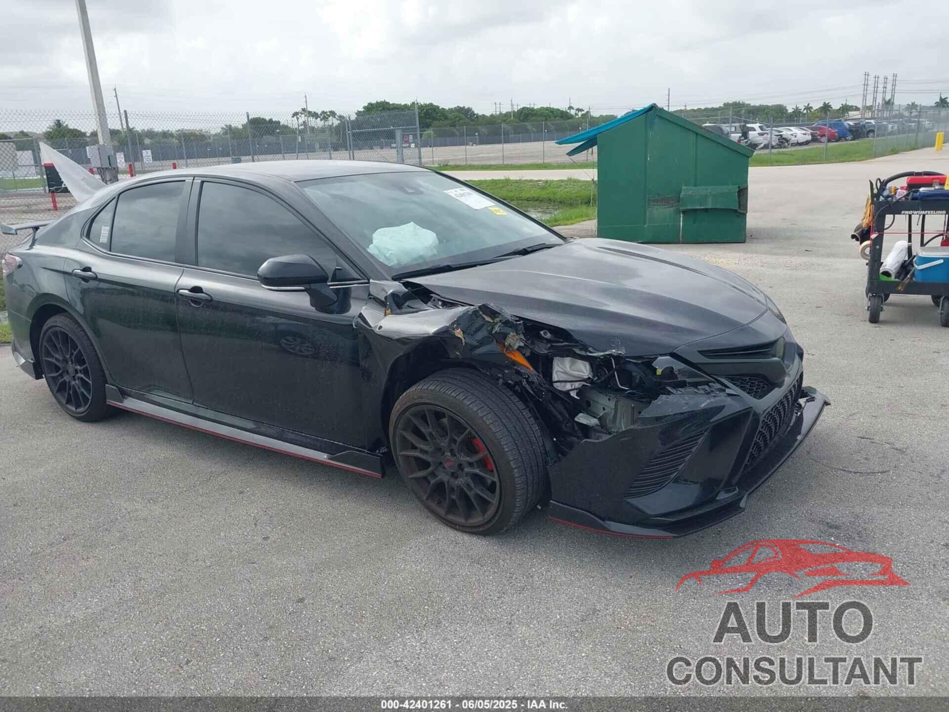TOYOTA CAMRY 2023 - 4T1KZ1AK5PU087557