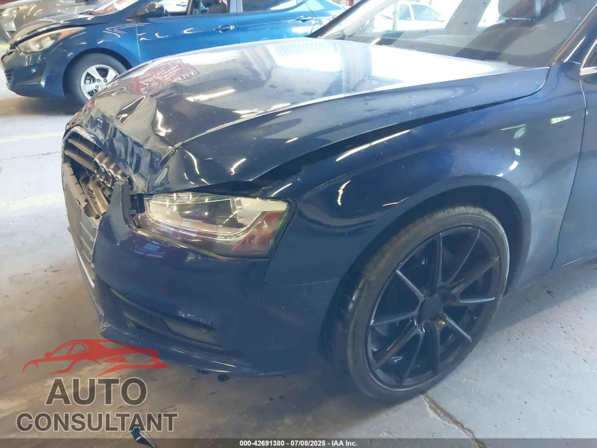 AUDI A4 2013 - WAUEFAFLXDA172190