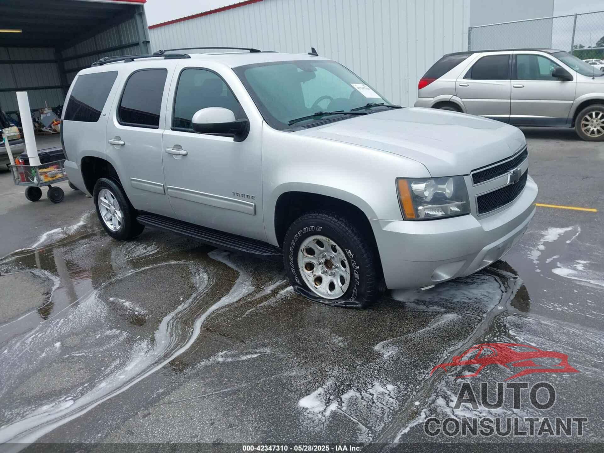 CHEVROLET TAHOE 2011 - 1GNSCBE0XBR111861