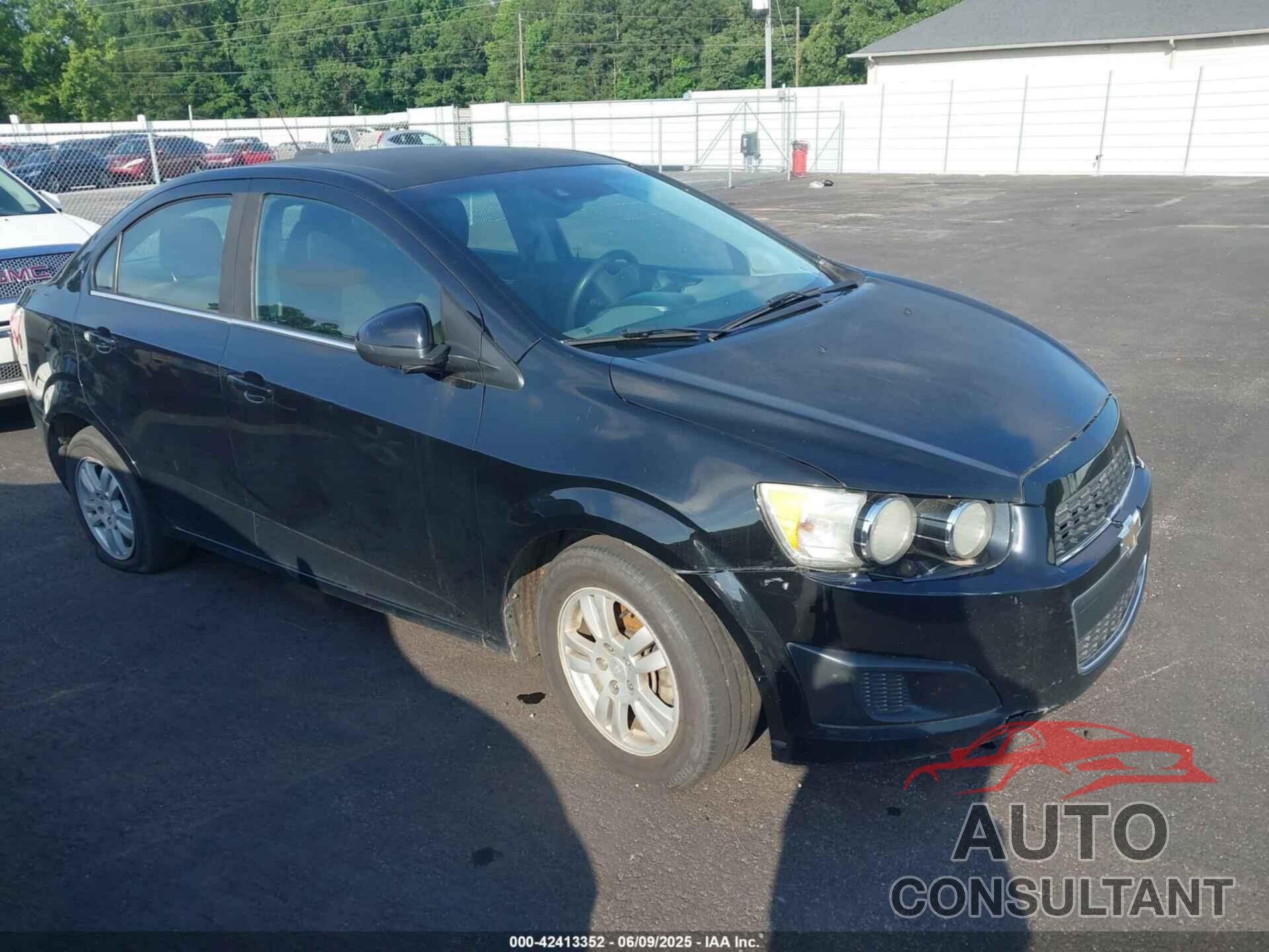 CHEVROLET SONIC 2016 - 1G1JC5SH0G4108237