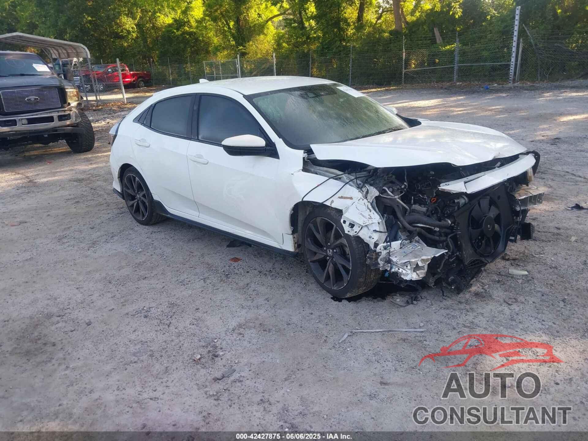 HONDA CIVIC 2019 - SHHFK7H48KU209414