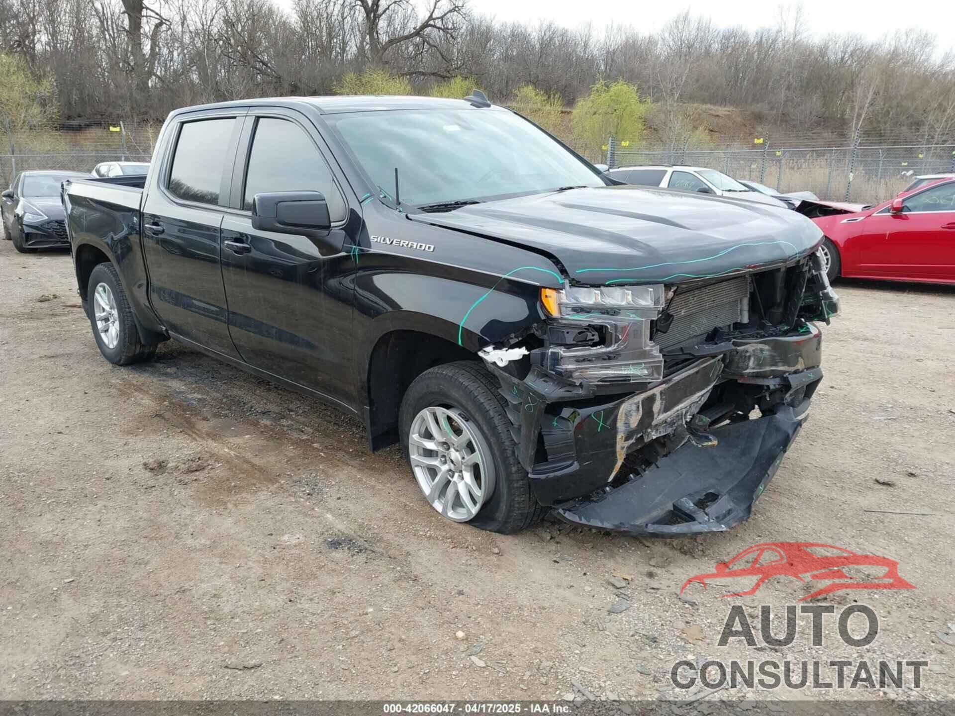 CHEVROLET SILVERADO 1500 2021 - 1GCUYEED9MZ419064