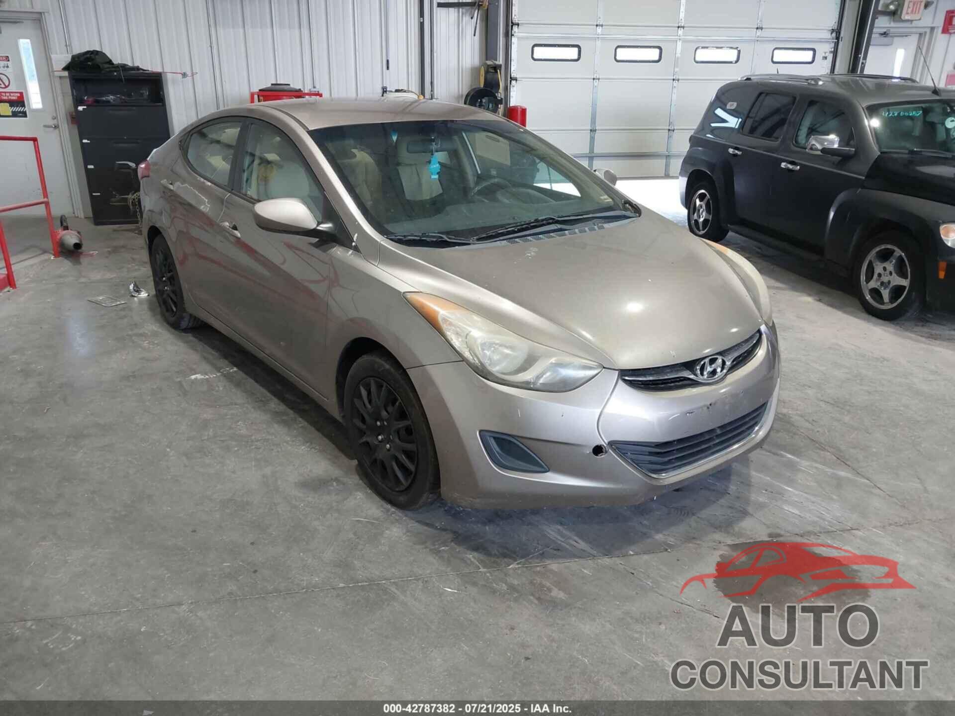 HYUNDAI ELANTRA 2011 - 5NPDH4AE8BH022183