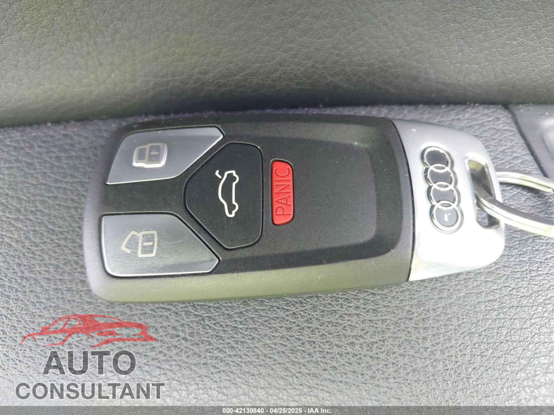 AUDI Q7 2018 - WA1AAAF76JD054256