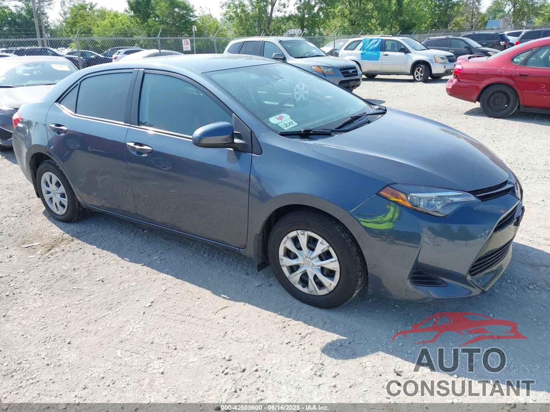 TOYOTA COROLLA 2018 - 2T1BURHE2JC983997