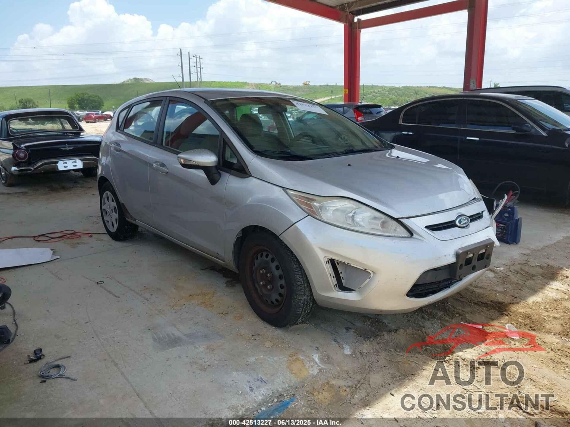 FORD FIESTA 2013 - 3FADP4EJ8DM164708