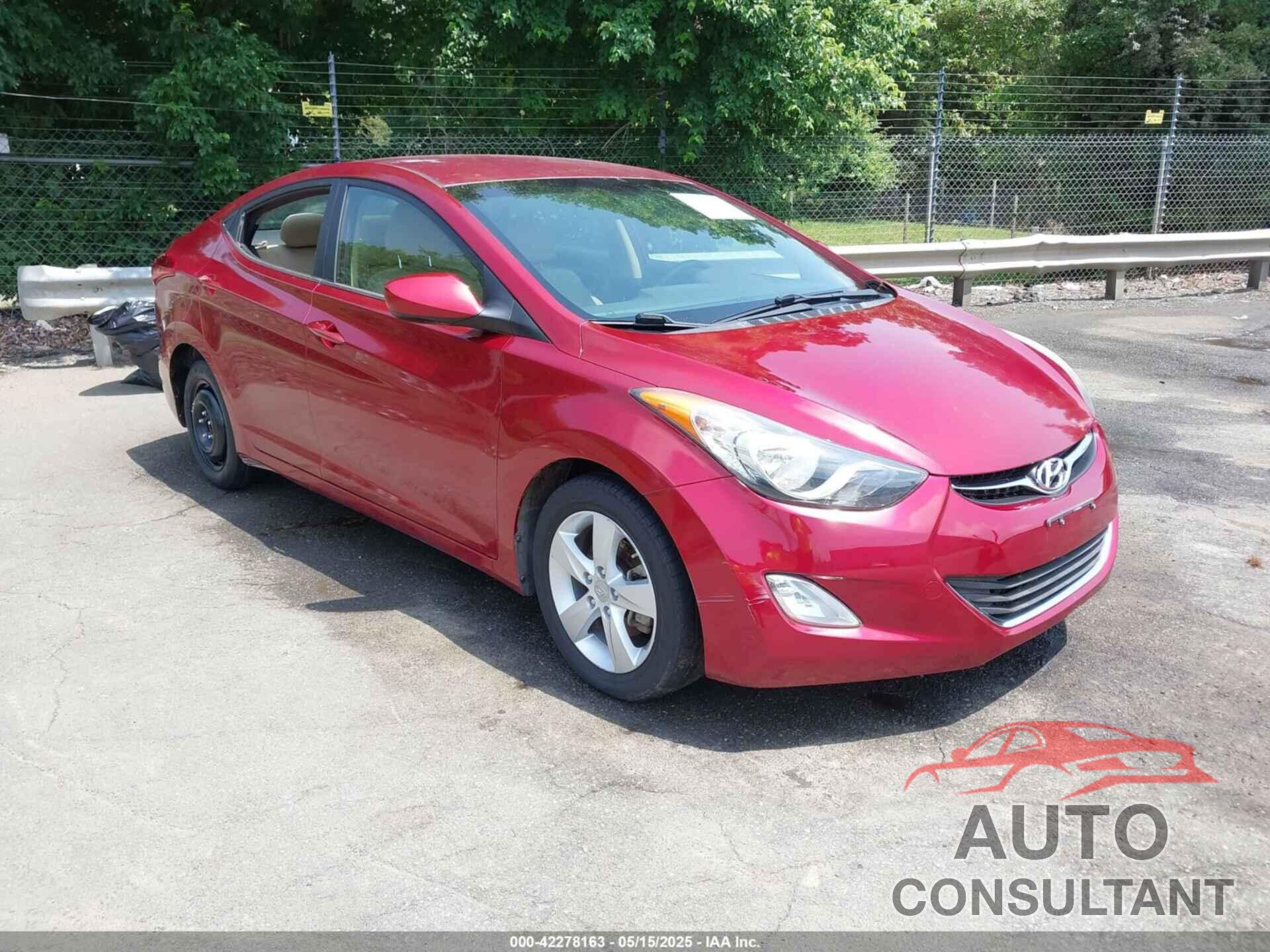 HYUNDAI ELANTRA 2013 - 5NPDH4AE8DH219311