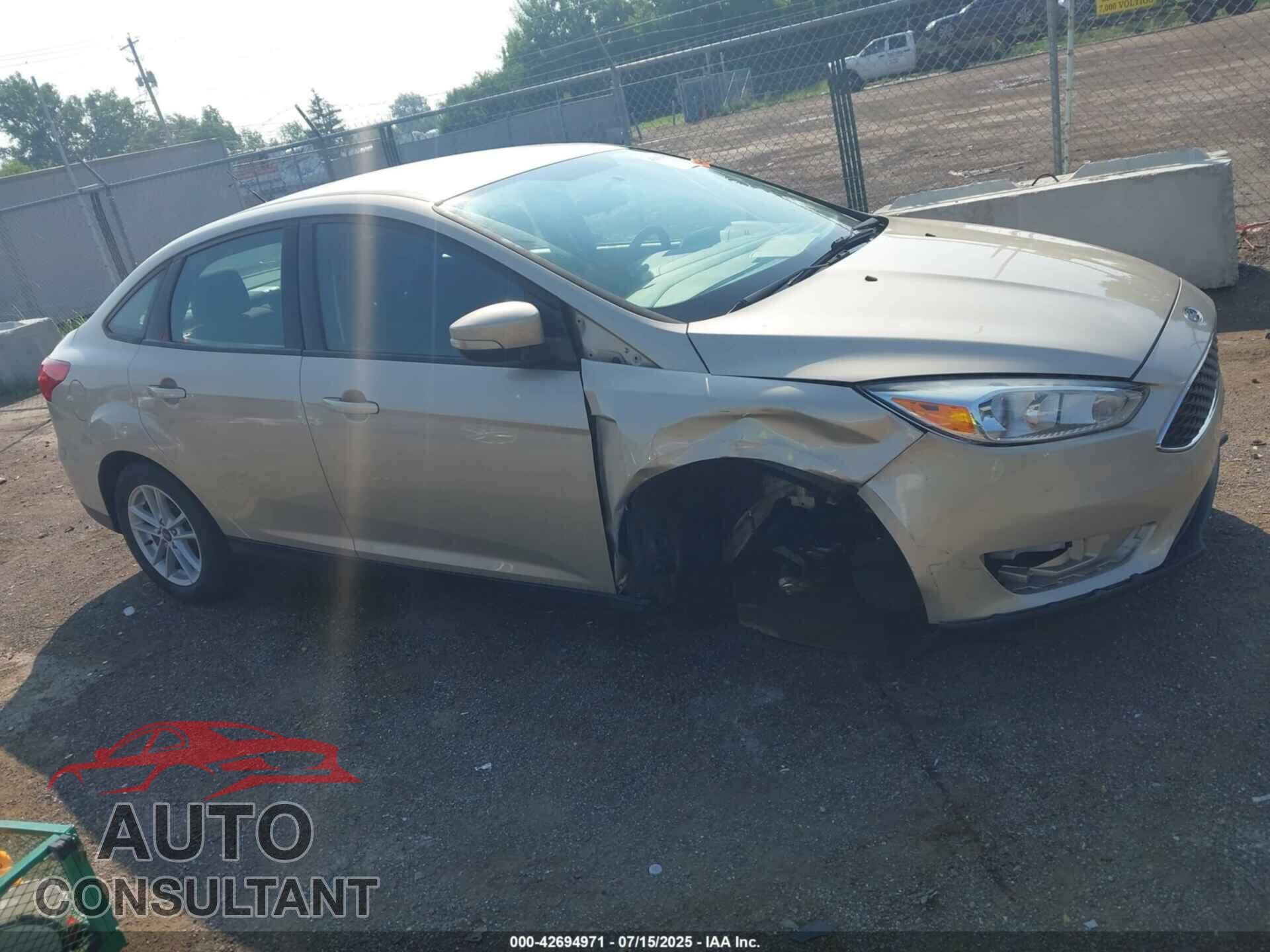 FORD FOCUS 2017 - 1FADP3F29HL340044