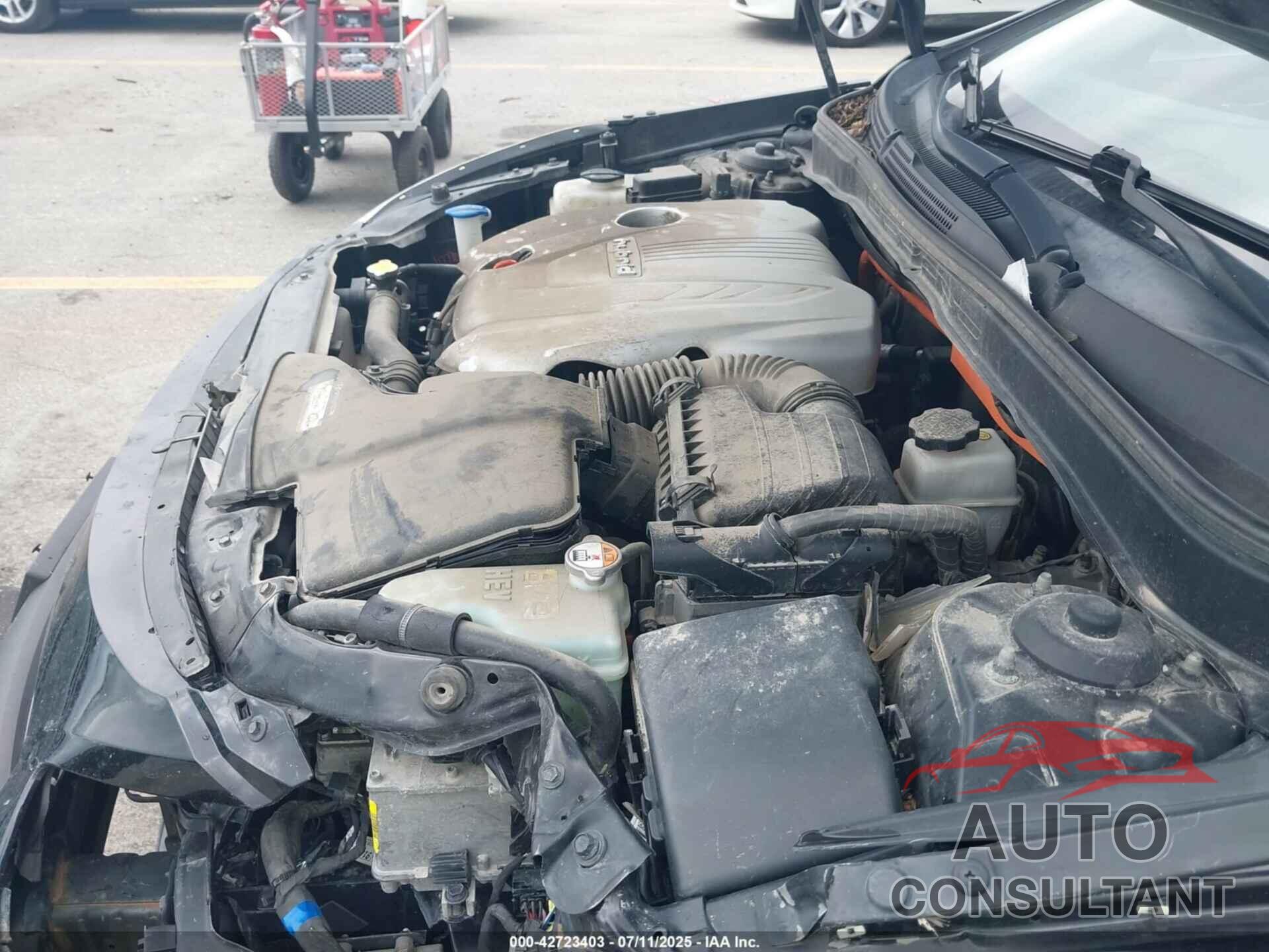HYUNDAI SONATA HYBRID 2015 - KMHEC4A41FA130731