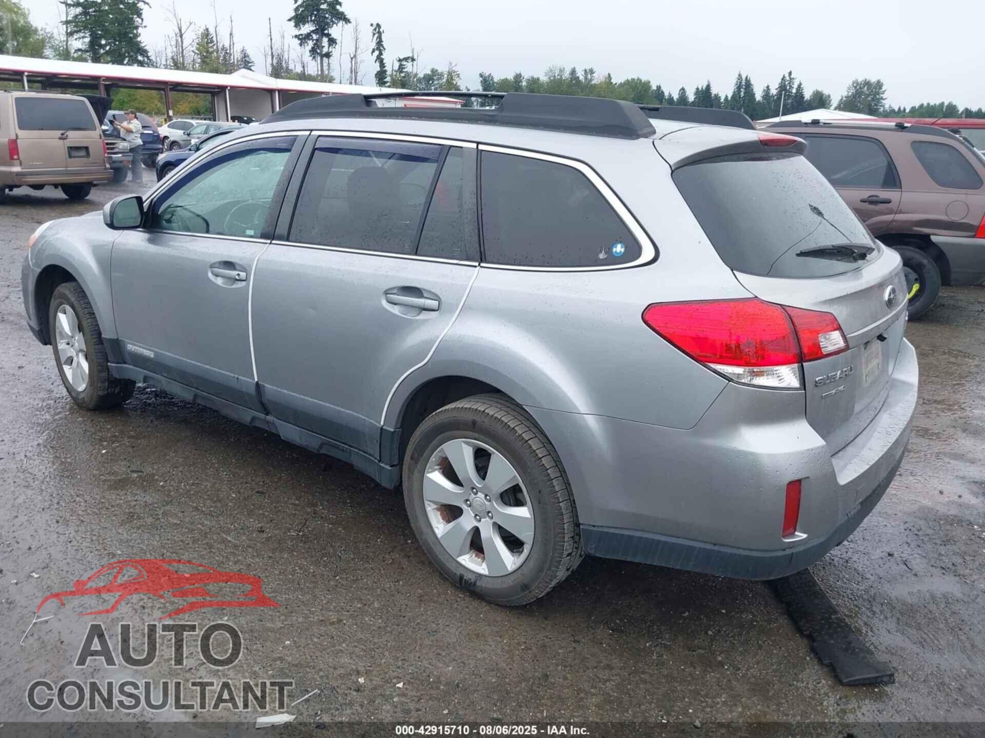 SUBARU OUTBACK 2010 - 4S4BRBKC8A3379794