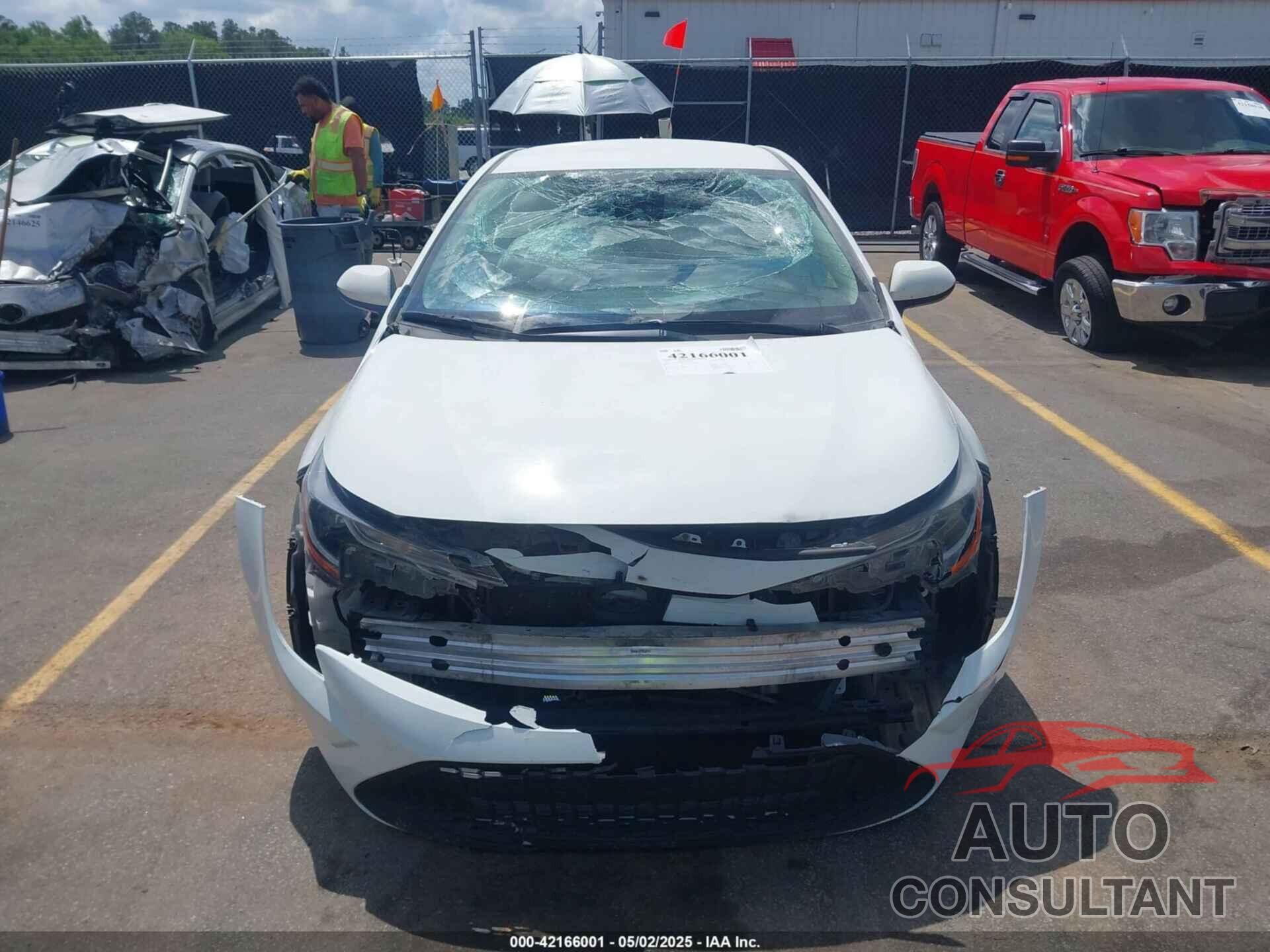 TOYOTA COROLLA 2022 - JTDEPMAE7NJ191940