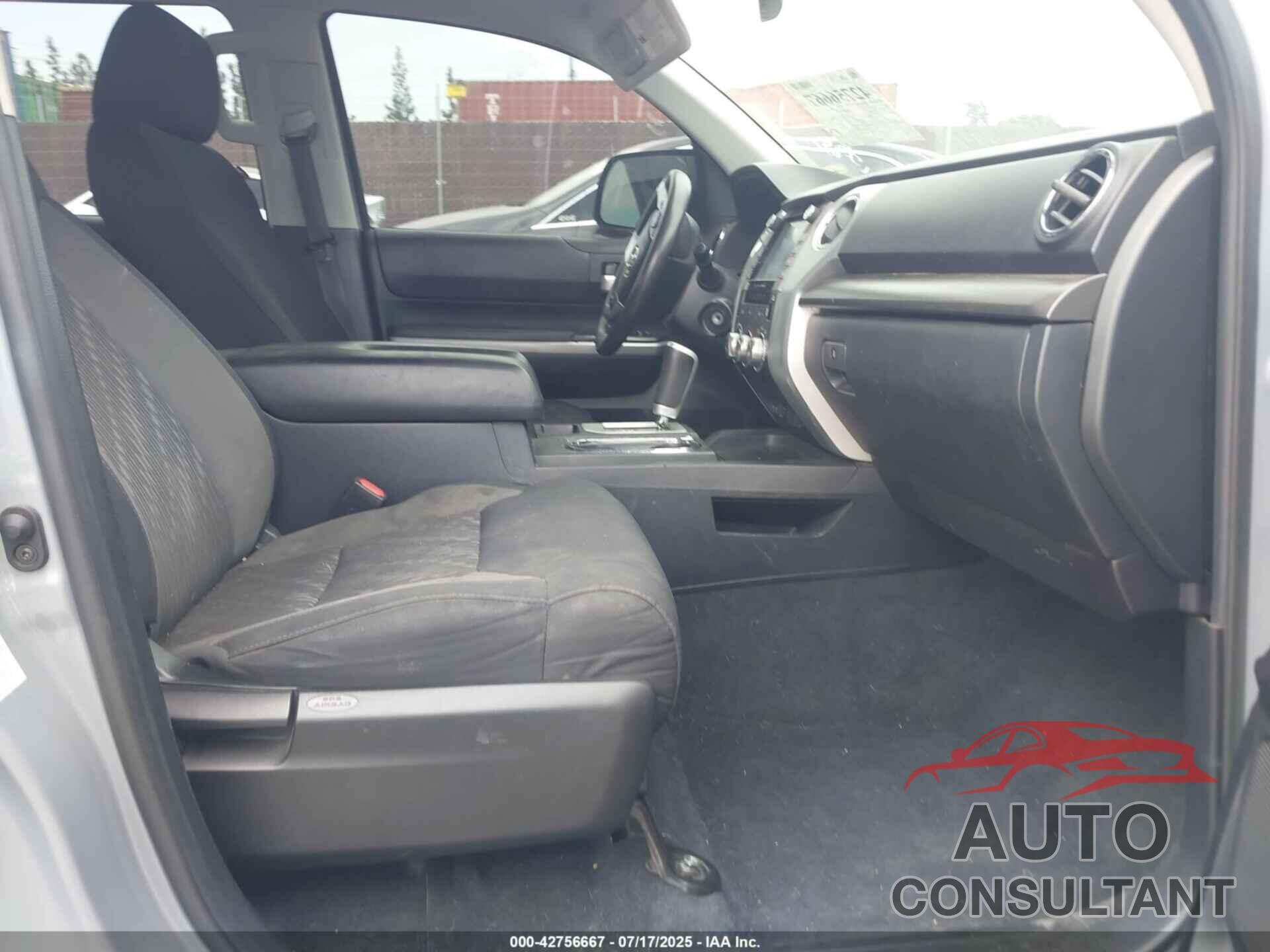 TOYOTA TUNDRA 2020 - 5TFEY5F15LX257663