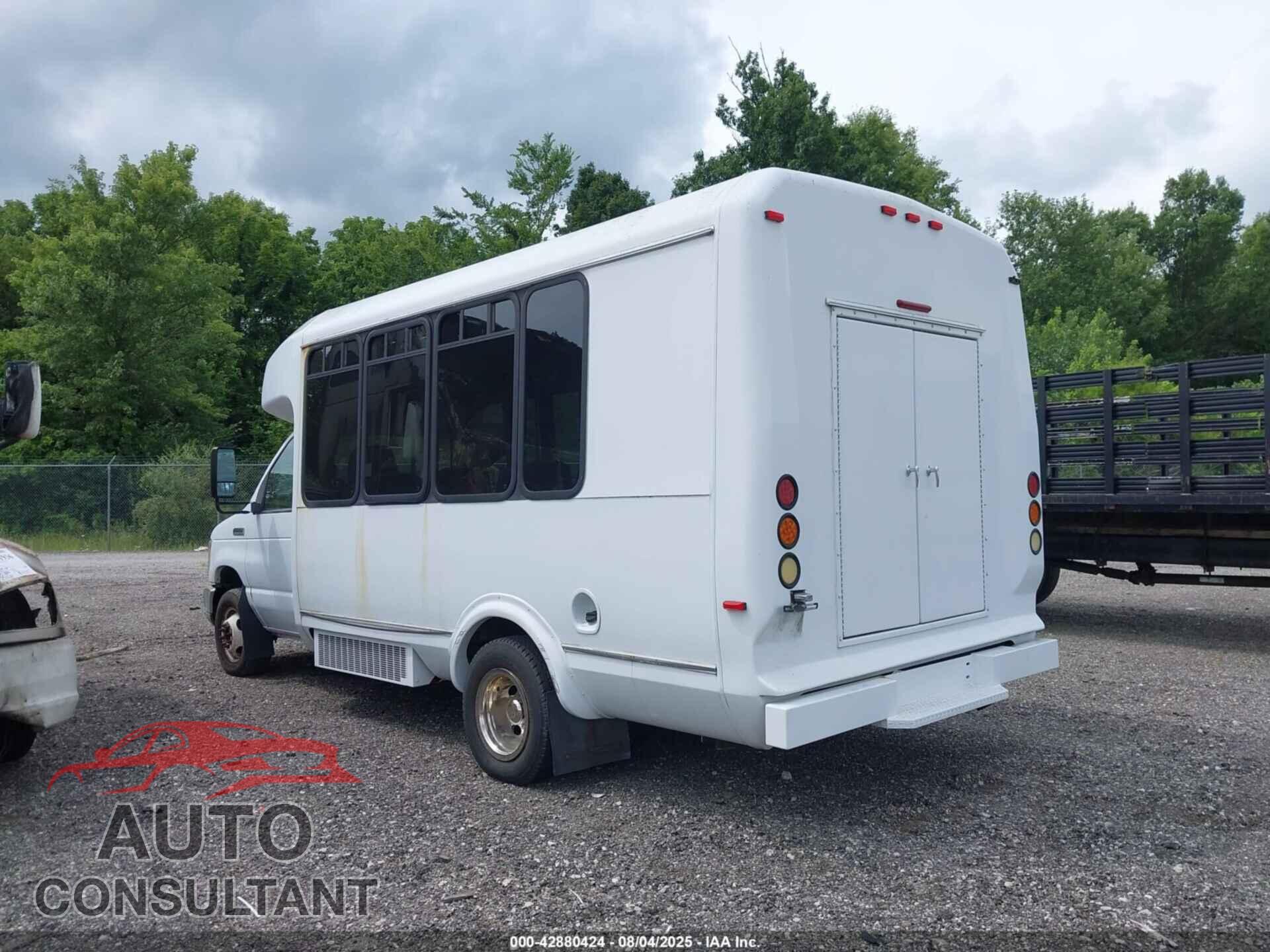FORD E-450 CUTAWAY 2011 - 1FDFE4FS8BDA63205