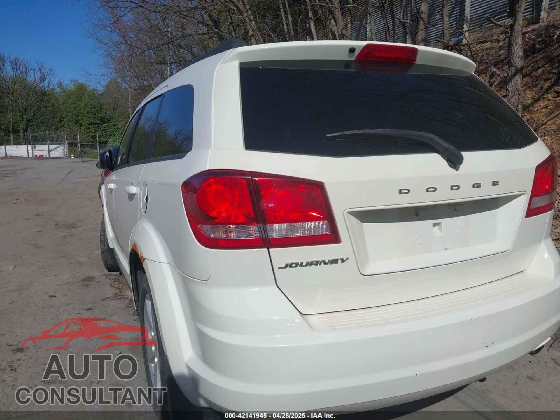 DODGE JOURNEY 2015 - 3C4PDCAB5FT566008