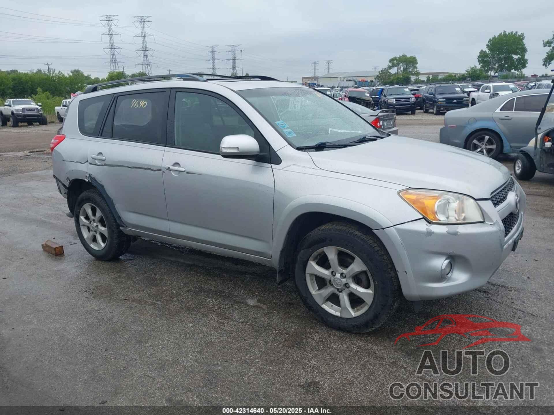 TOYOTA RAV4 2010 - JTMDK4DV6AD014245