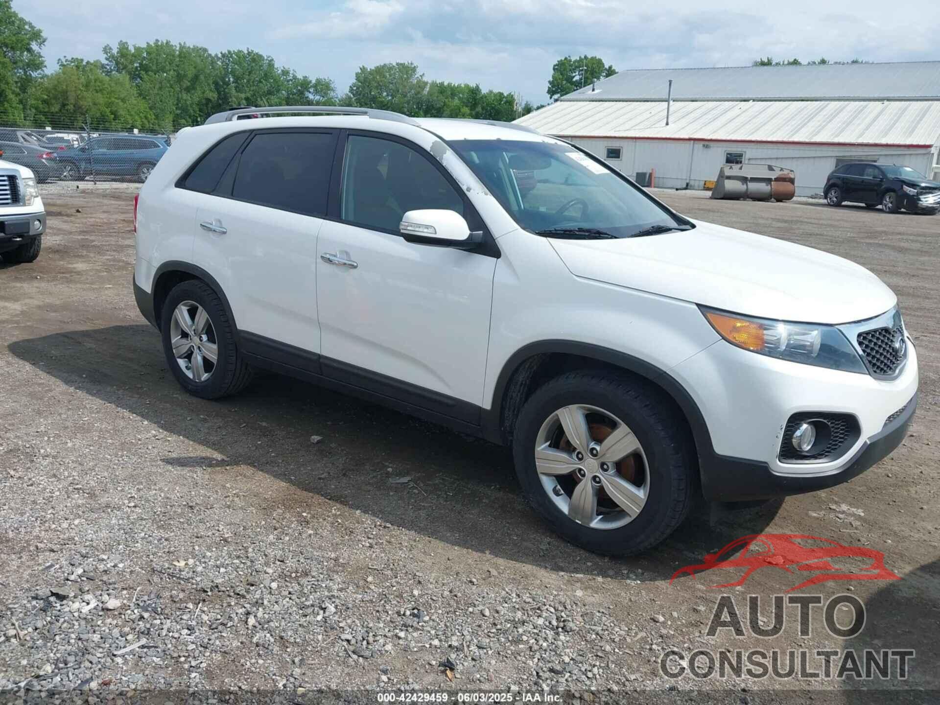 KIA SORENTO 2013 - 5XYKU3A6XDG357204