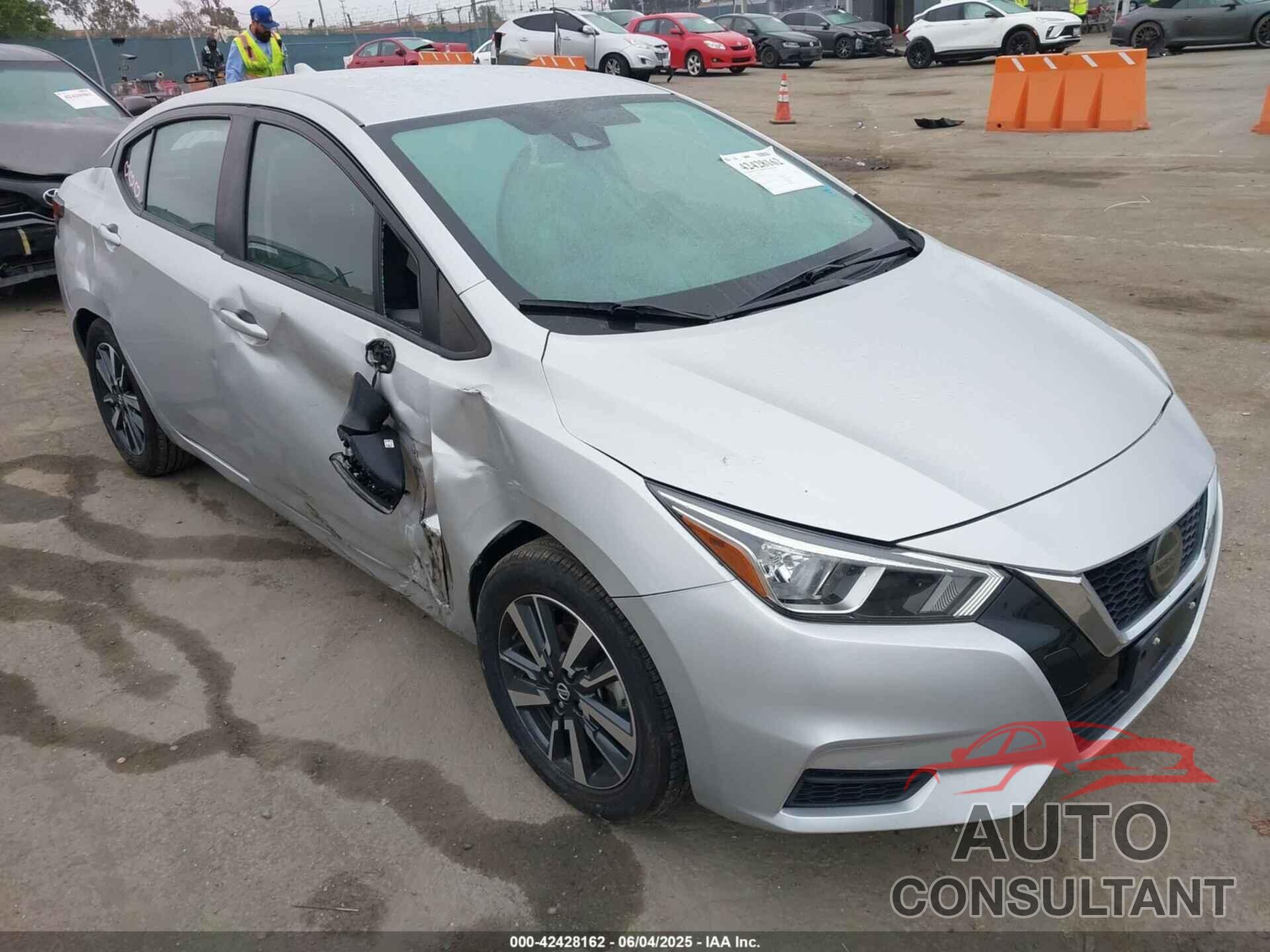 NISSAN VERSA 2021 - 3N1CN8EV5ML841146