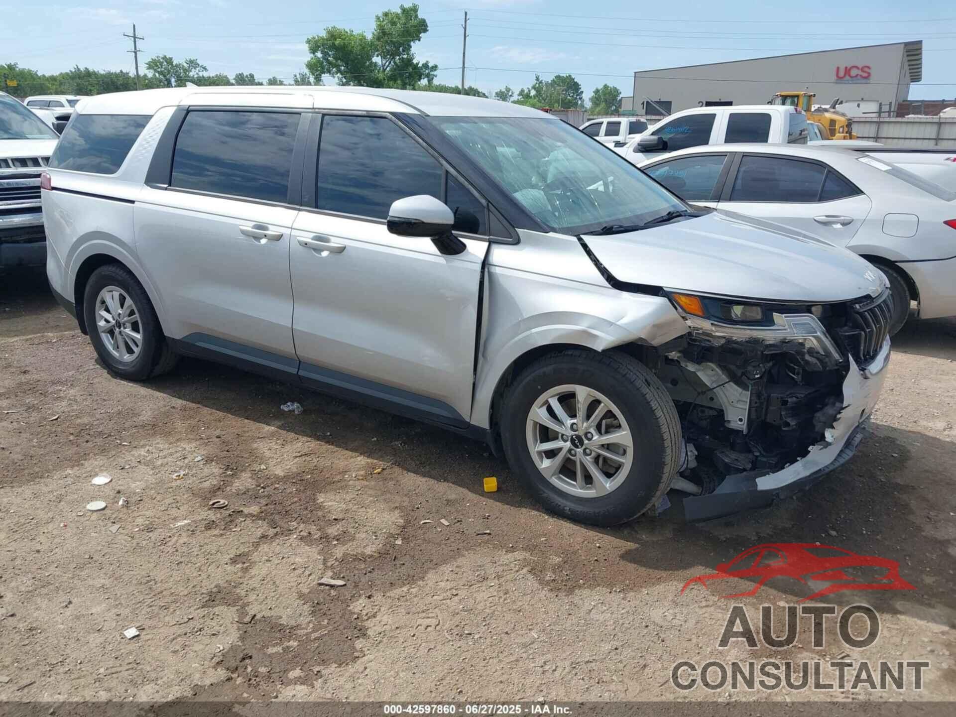 KIA CARNIVAL MPV 2022 - KNDNB4H3XN6114114