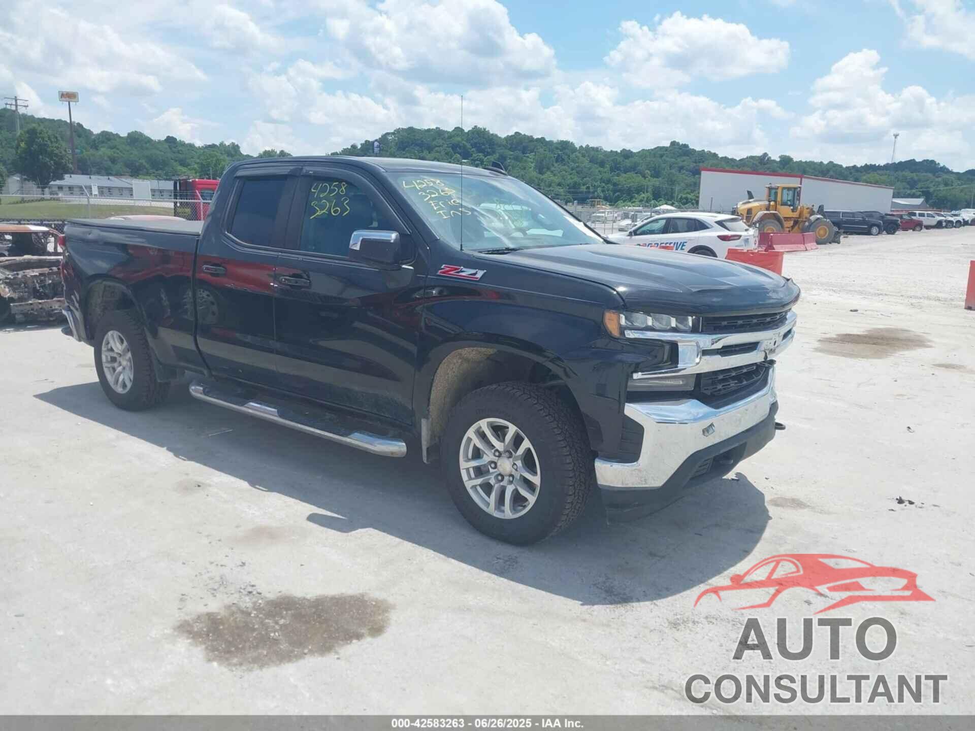 CHEVROLET SILVERADO 1500 2019 - 1GCRYDED6KZ304919
