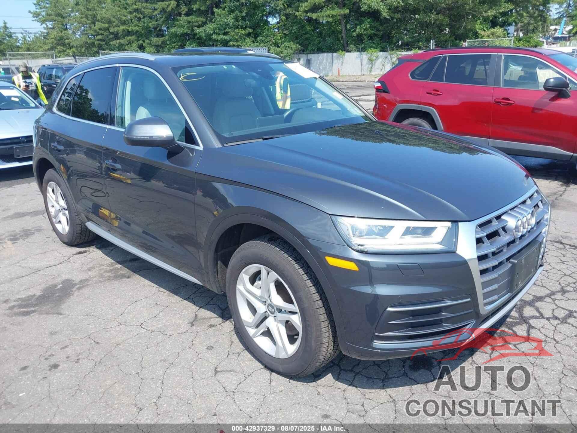 AUDI Q5 2018 - WA1BNAFY7J2215775