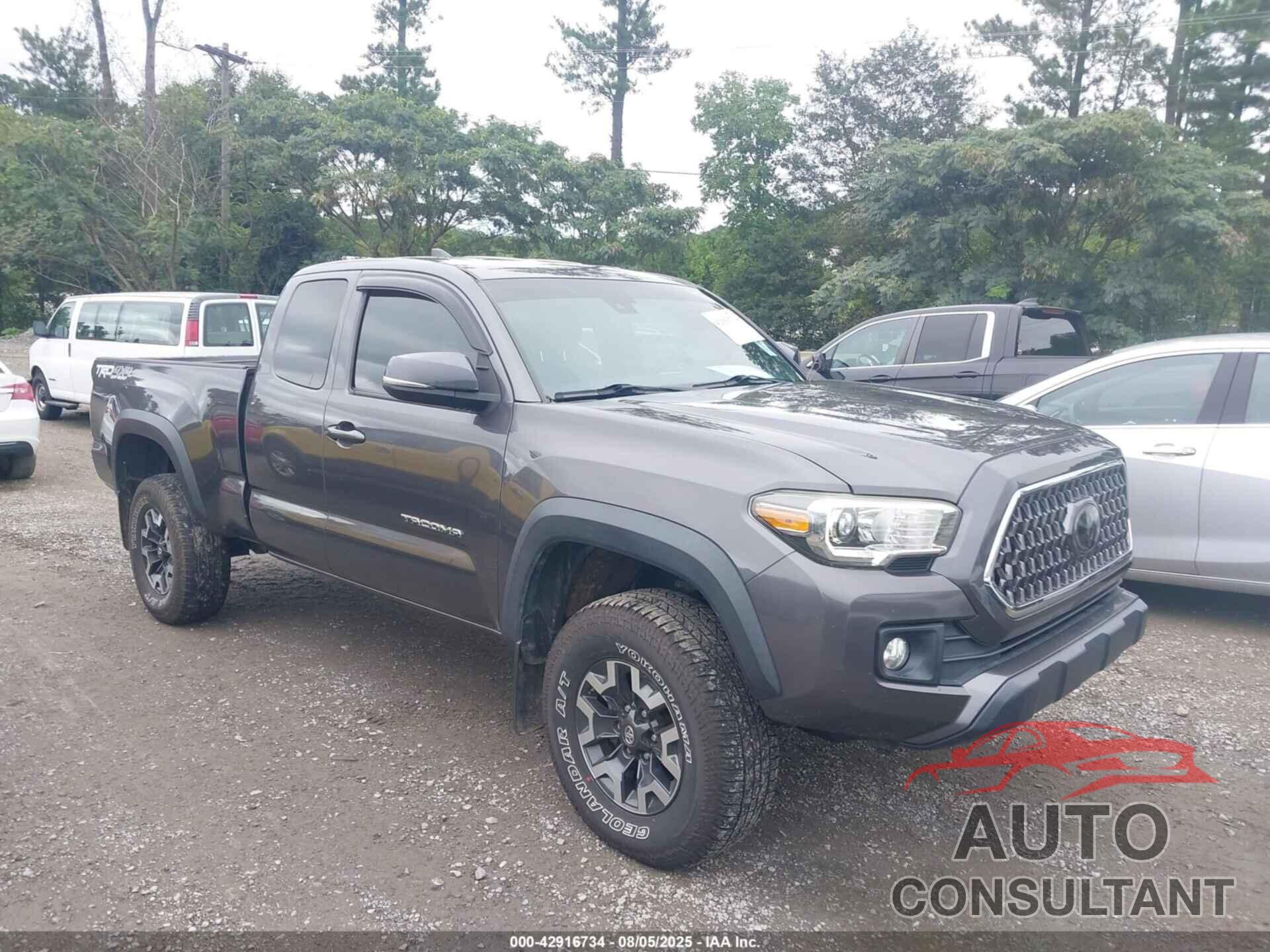TOYOTA TACOMA 2018 - 5TFSZ5AN3JX165412