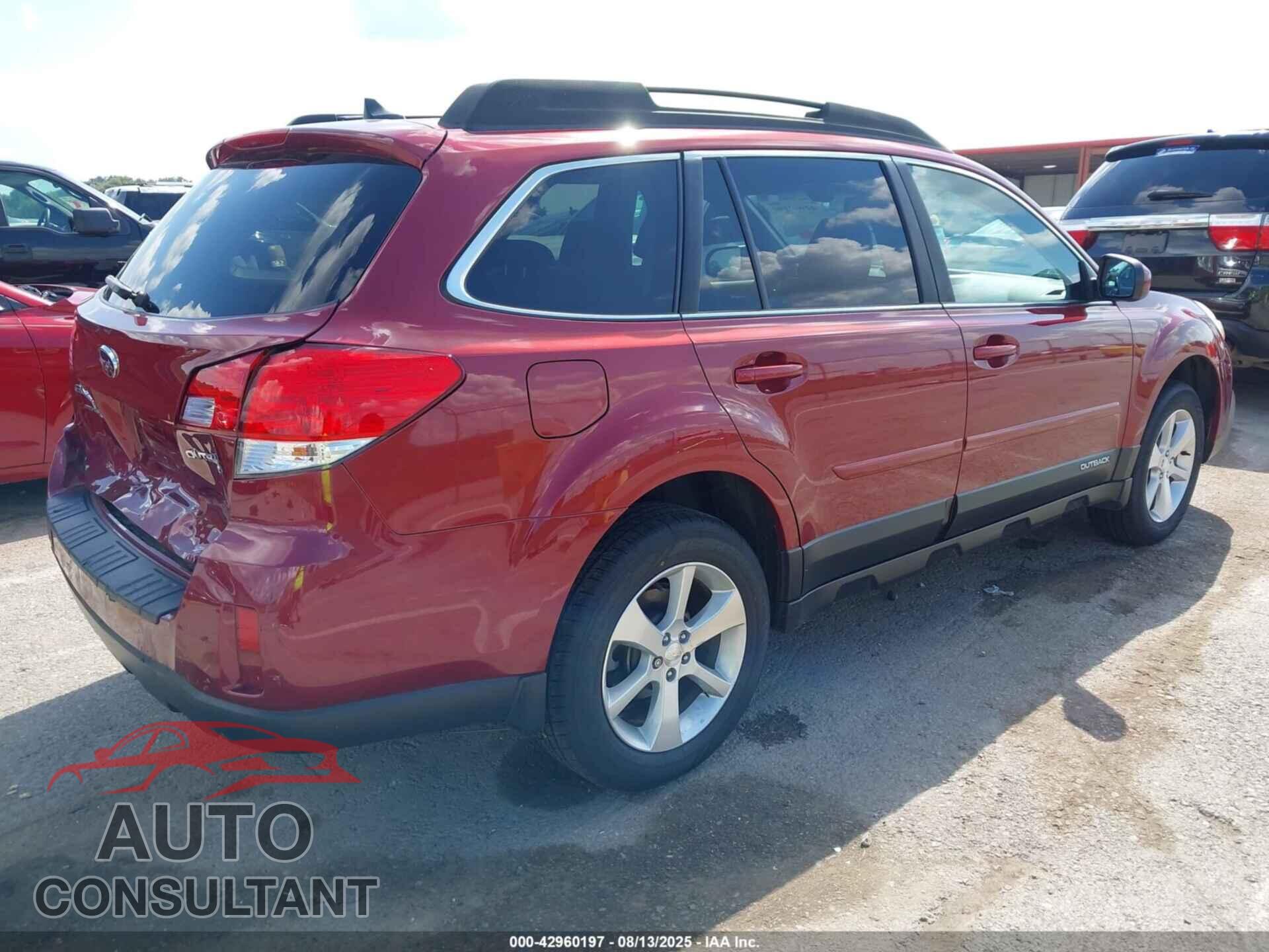 SUBARU OUTBACK 2013 - 4S4BRCPC8D3247105
