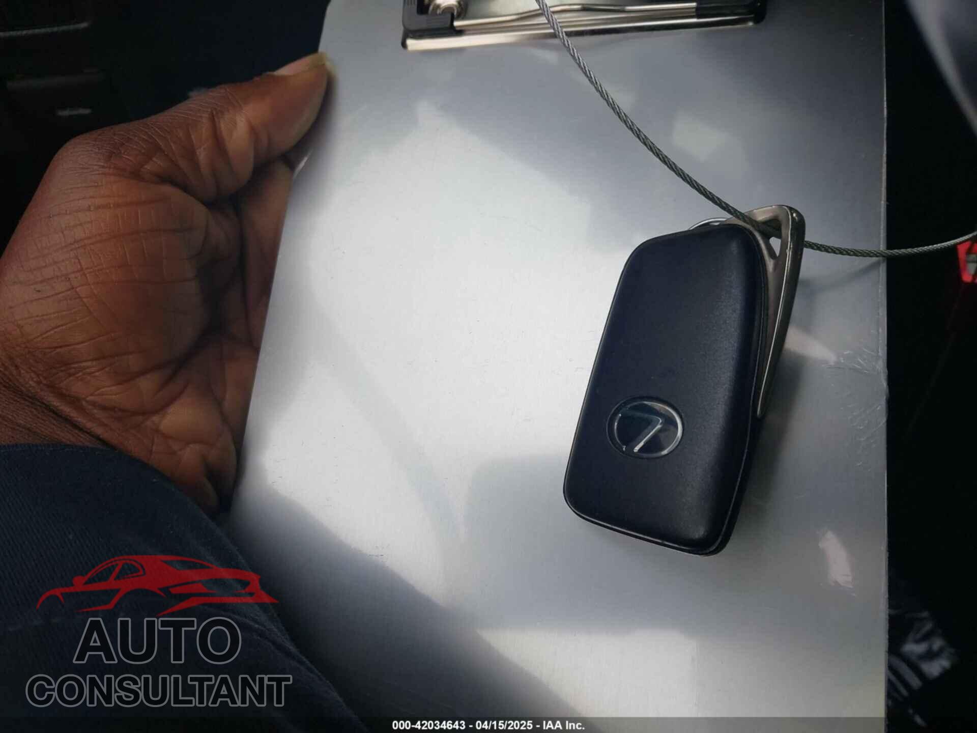 LEXUS IS 200T 2016 - JTHBA1D2XG5022509