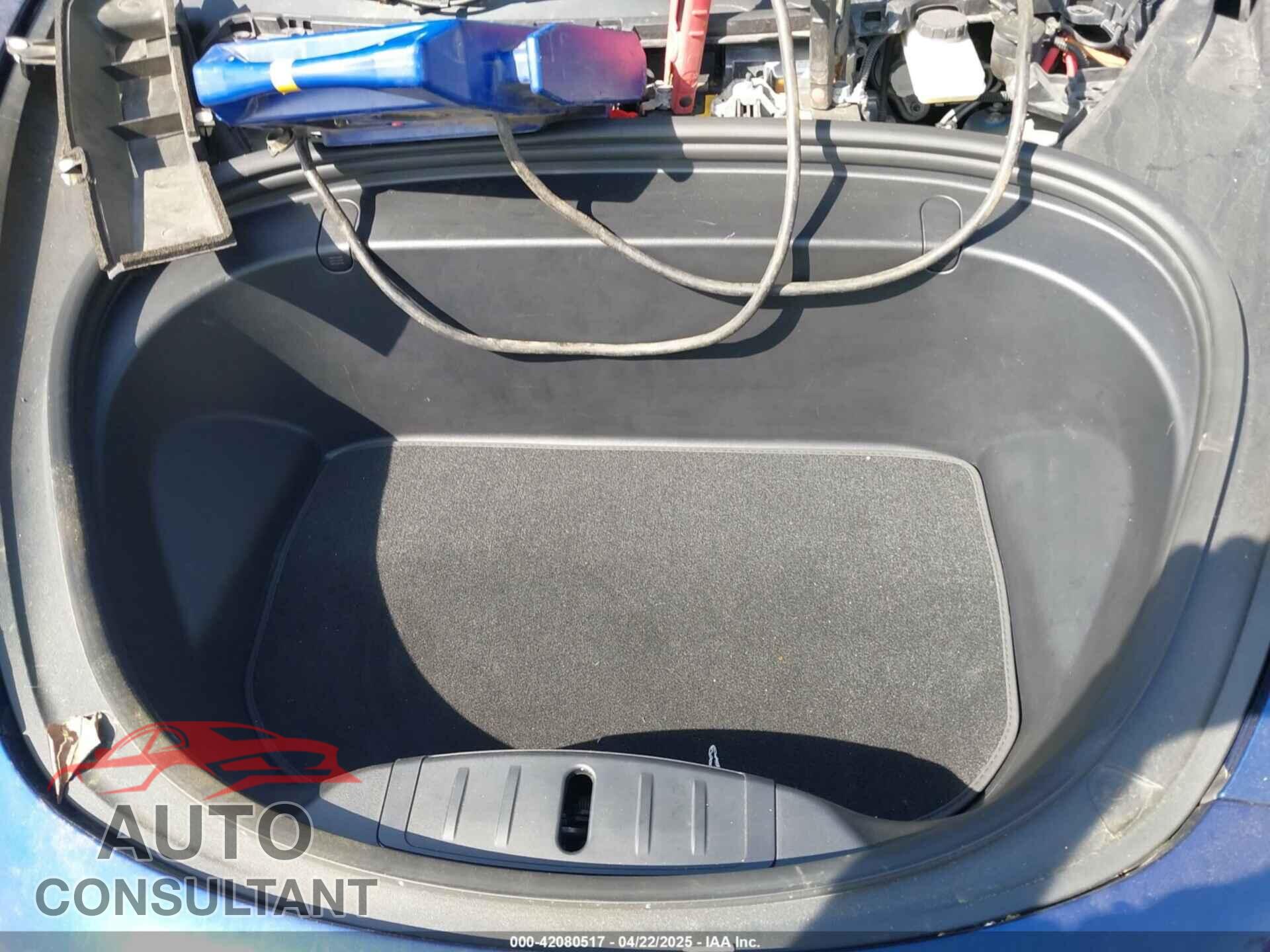 TESLA MODEL 3 2018 - 5YJ3E1EA9JF154277