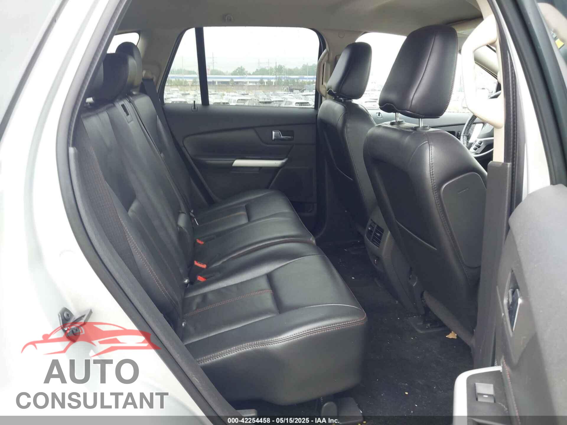 FORD EDGE 2011 - 2FMDK4JC3BBB46076