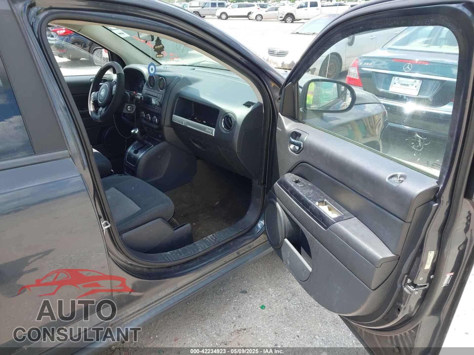 JEEP COMPASS 2015 - 1C4NJCBA5FD397233