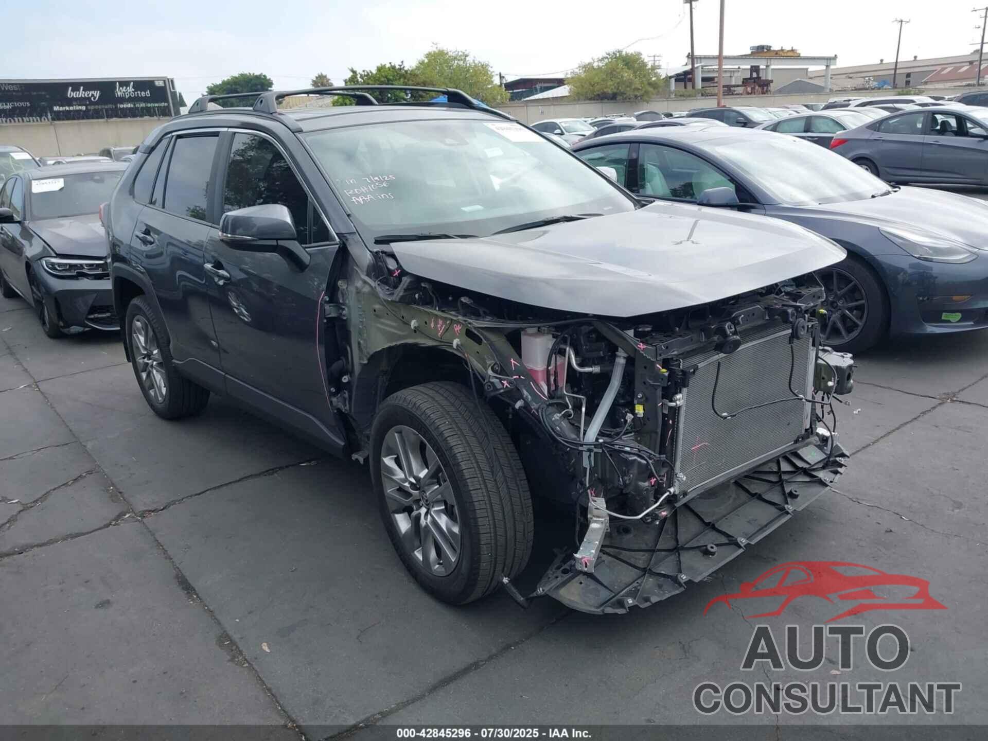 TOYOTA RAV4 2024 - 2T3C1RFV9RW343626