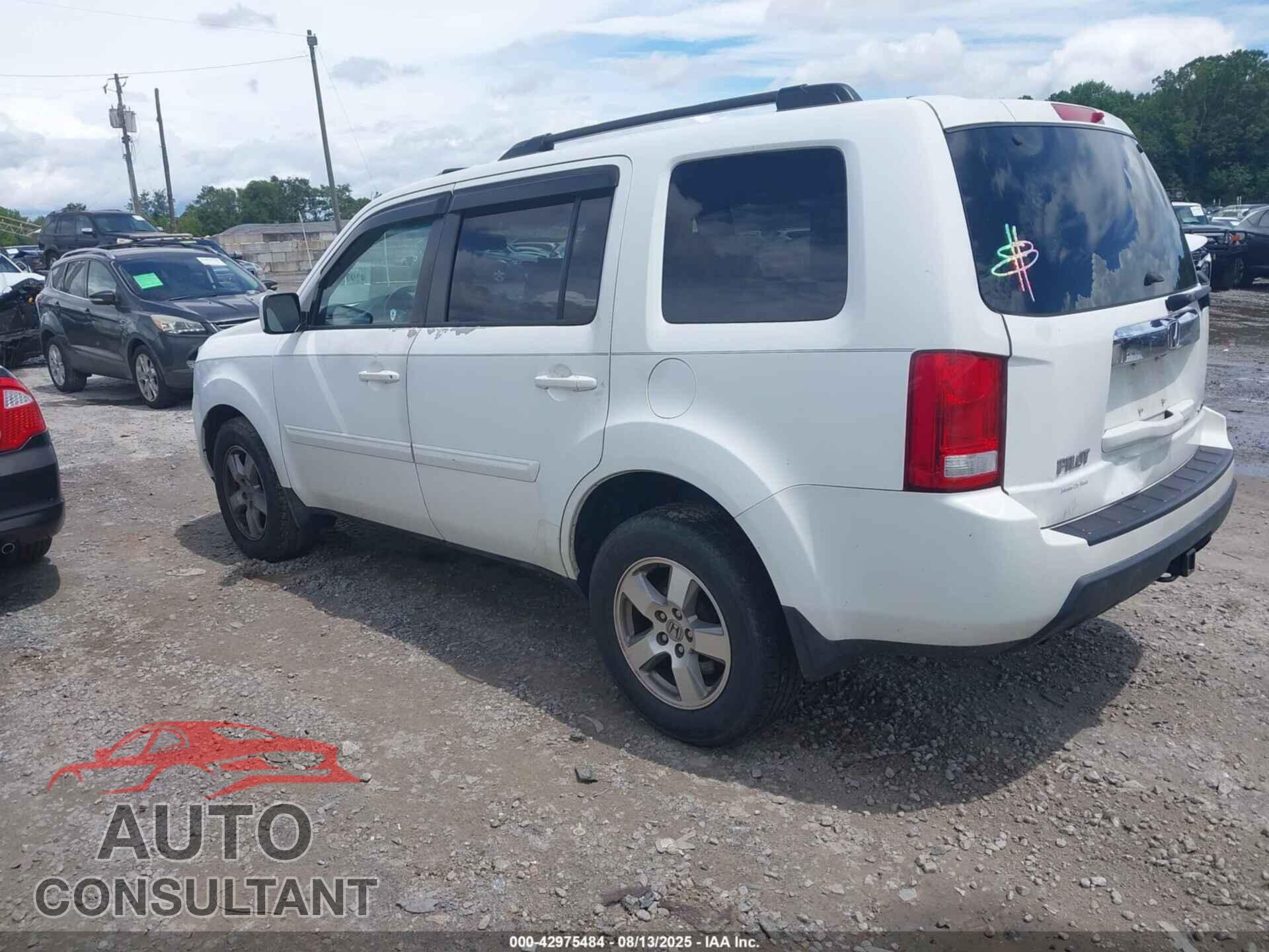 HONDA PILOT 2011 - 5FNYF4H78BB032984