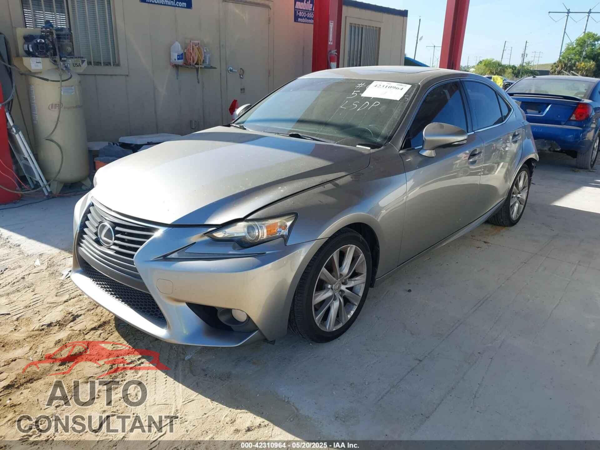 LEXUS IS 2014 - JTHBF1D25E5026983