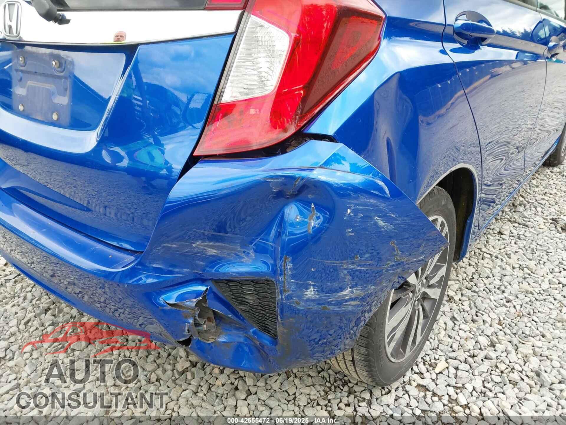 HONDA FIT 2017 - JHMGK5H76HS008352