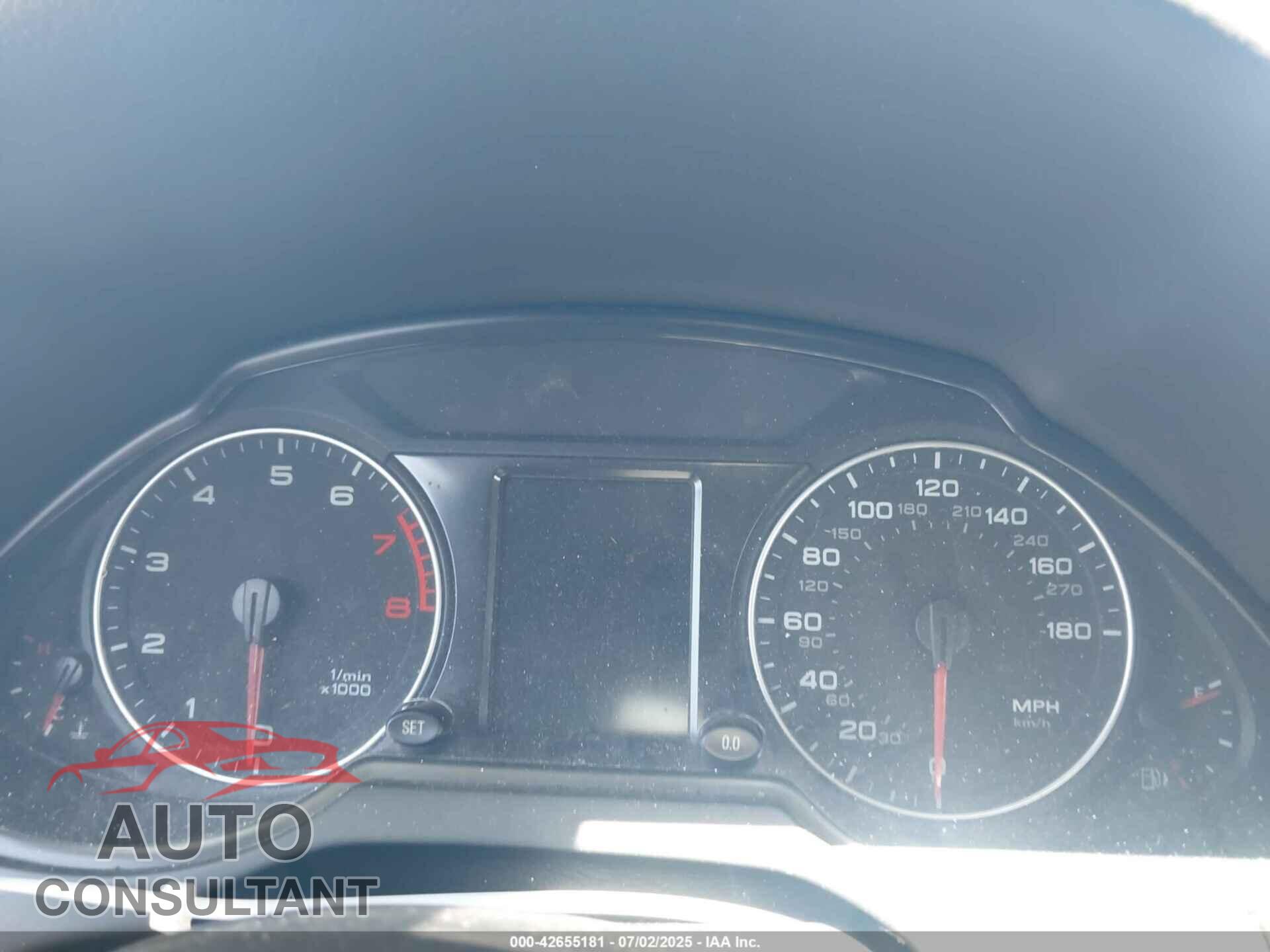 AUDI Q5 2011 - WA1CFAFP3BA052350