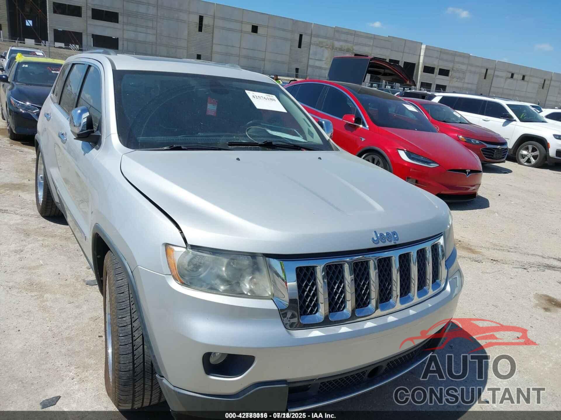 JEEP GRAND CHEROKEE 2013 - 1C4RJFCT2DC524008