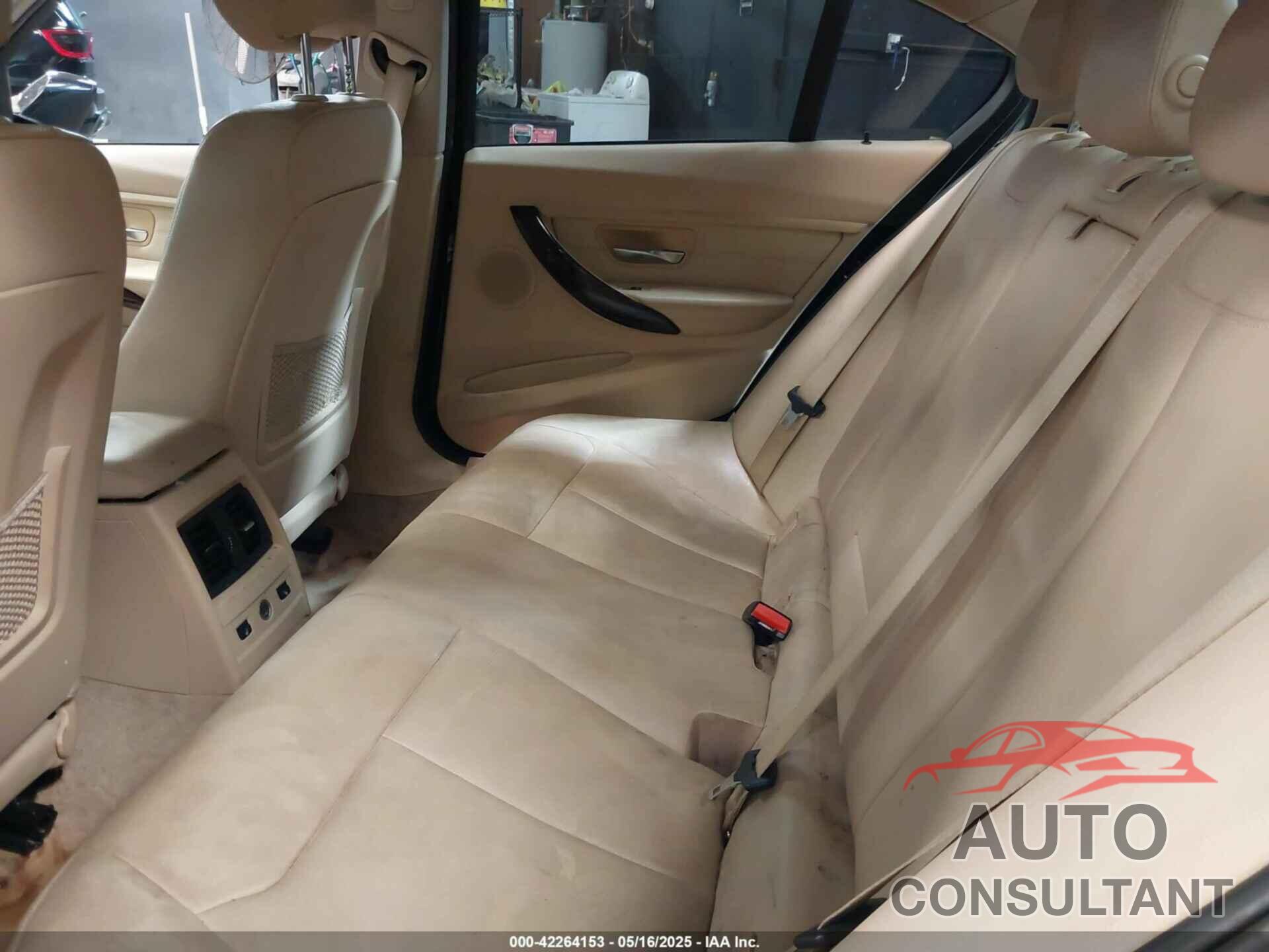 BMW 328I 2015 - WBA3B5G55FNS13718
