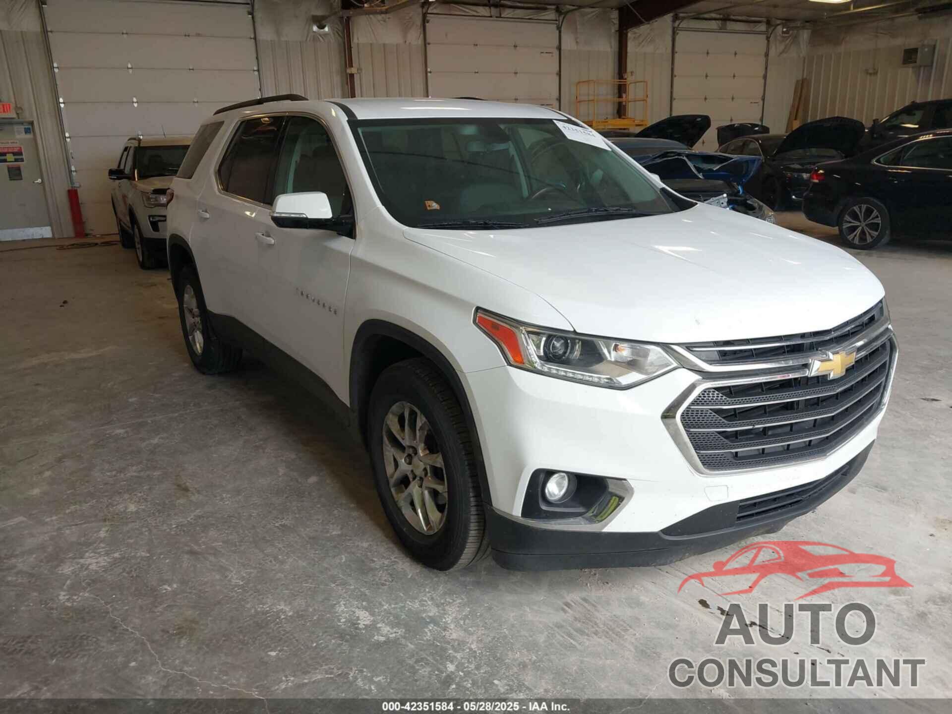 CHEVROLET TRAVERSE 2019 - 1GNERGKW3KJ289983