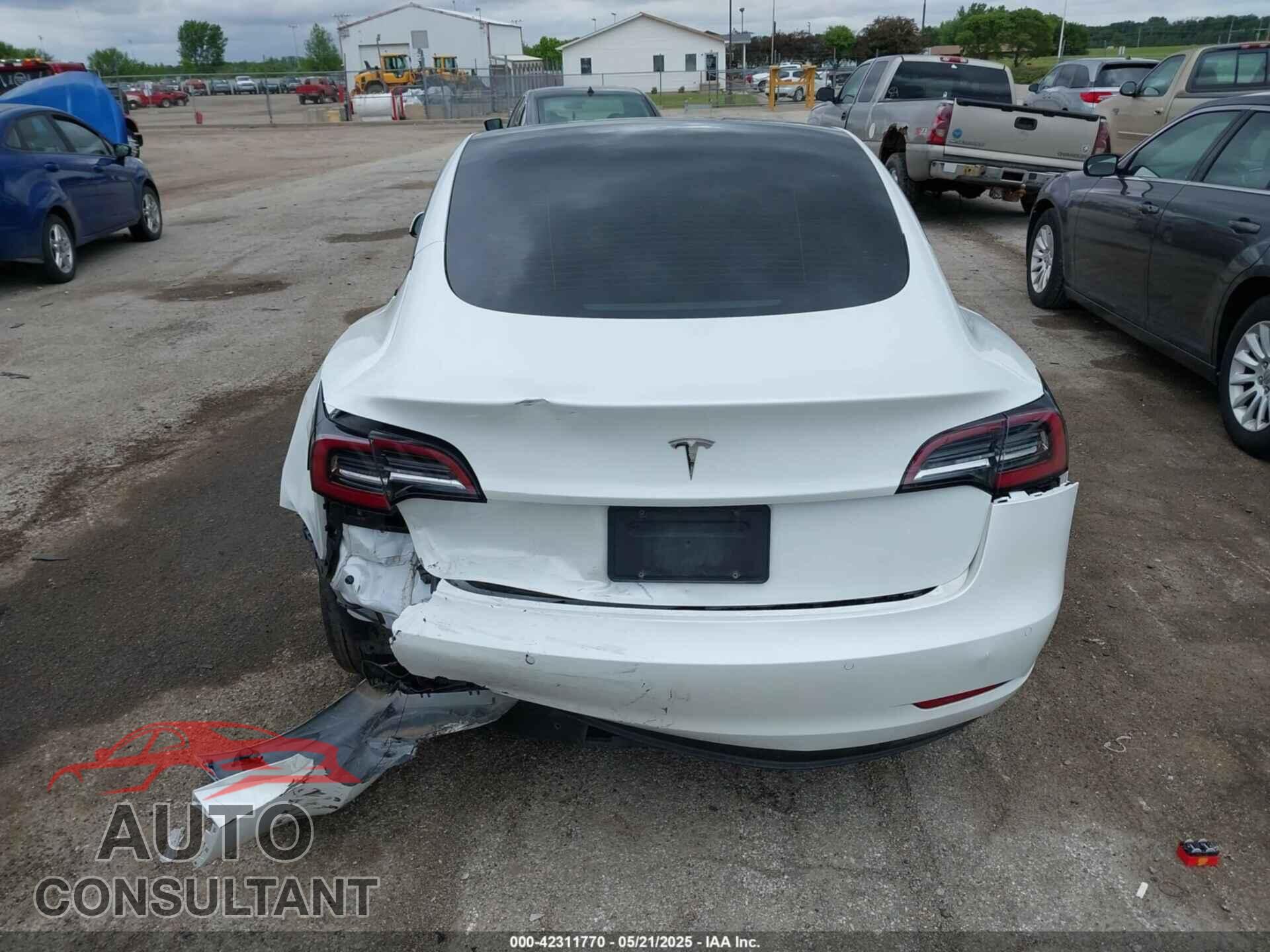 TESLA MODEL 3 2021 - 5YJ3E1EA7MF042291