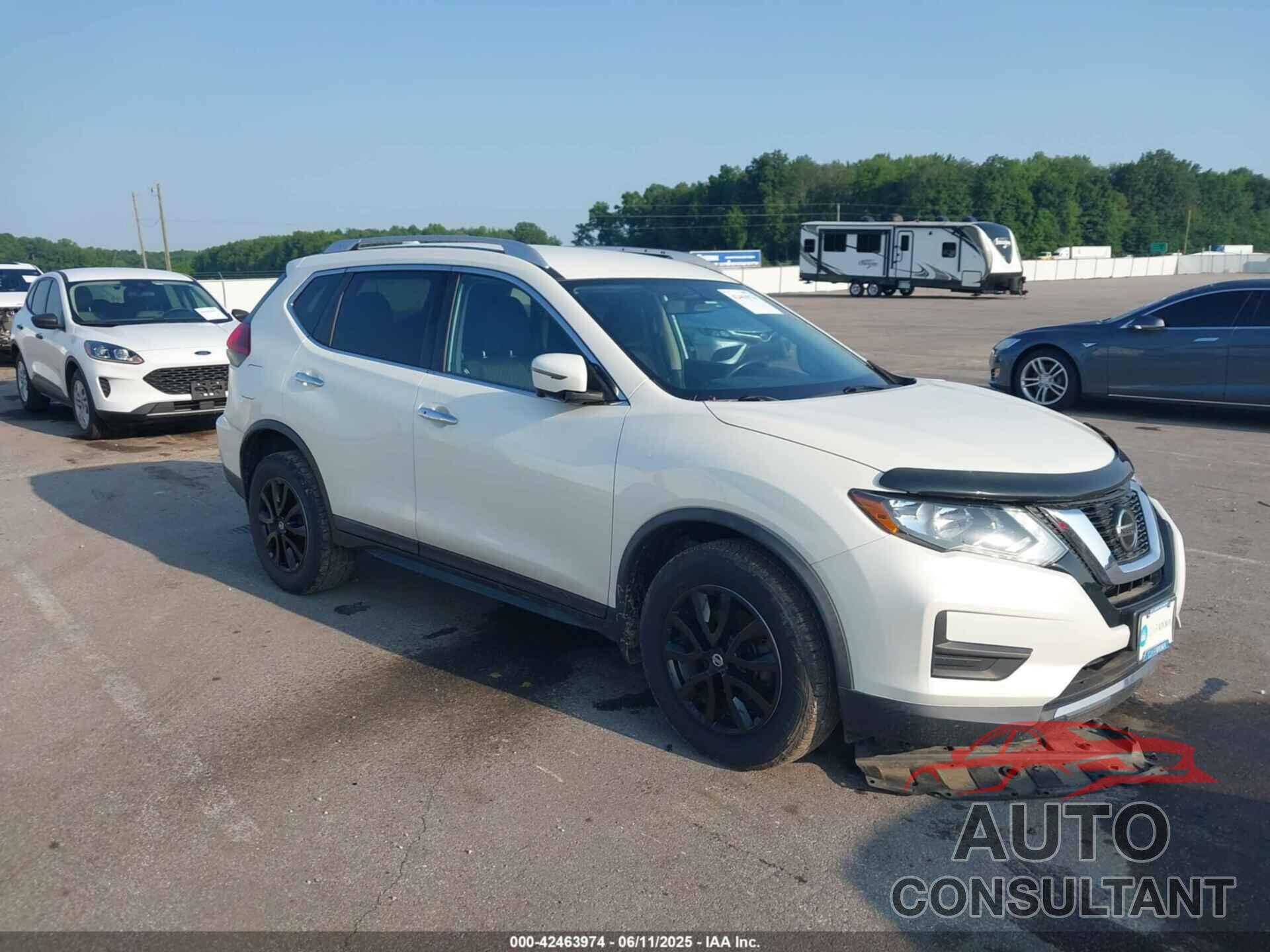 NISSAN ROGUE 2018 - KNMAT2MV7JP568249